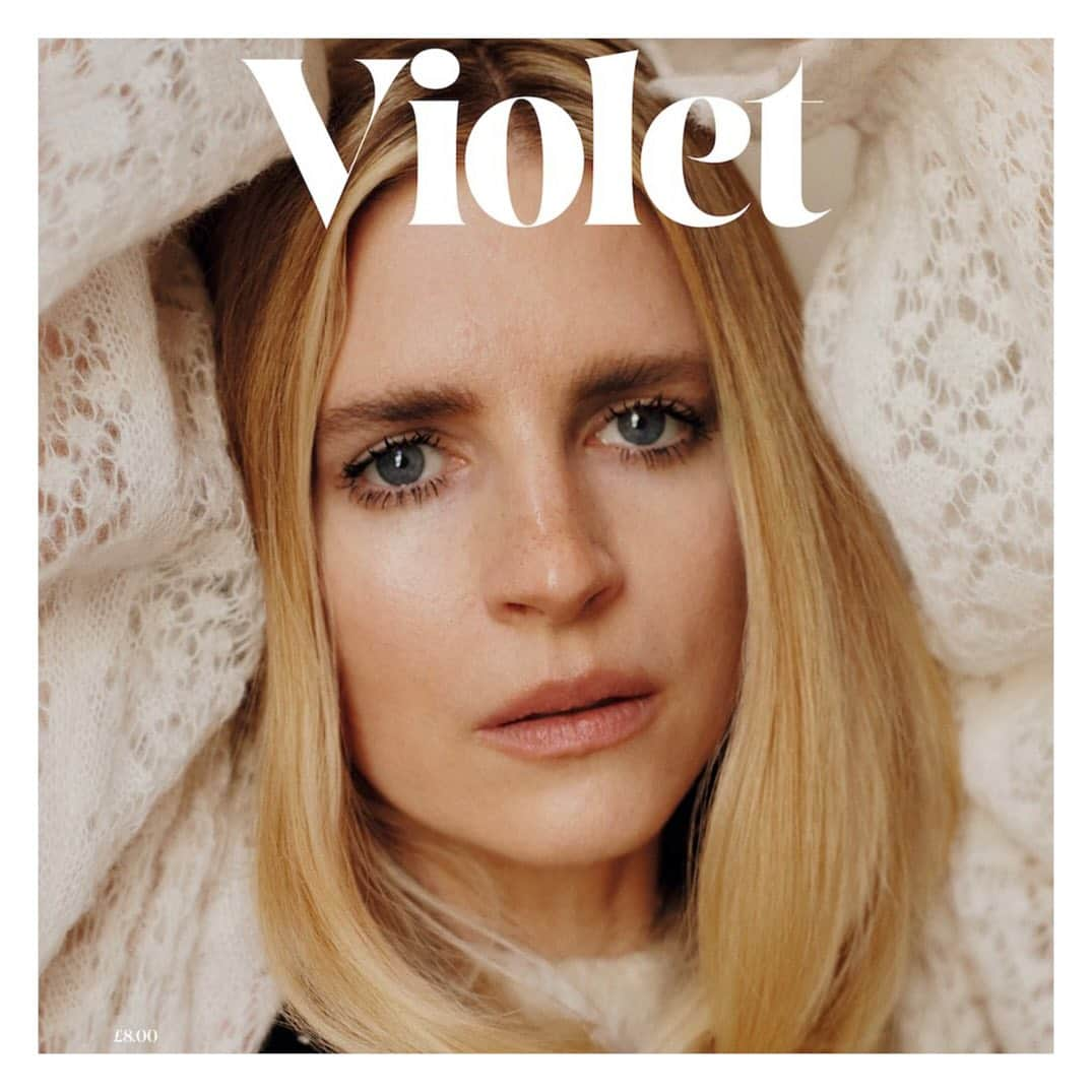 JO BAKERのインスタグラム：「B R I T • M A R L I N G 🇺🇸 Freckles and warm feelings … for #britmarling for the 10th anniversary issue of @thevioletbook #🇬🇧 founded by #fashion #style sweetheart #leithclark shot by the rather lovely @amandadecadenet   Style @leithclark @chanelofficial  Hair @nikkiprovidence  Makeup by me #jobakermakeupartist using @welovecoco @chanel.beauty #welovecoco  #makeupoftheday #makeupartist #makeupartistsworldwide #makeupaddict #makeuplover #makeupinspiration #makeupideas #70s #freckles」