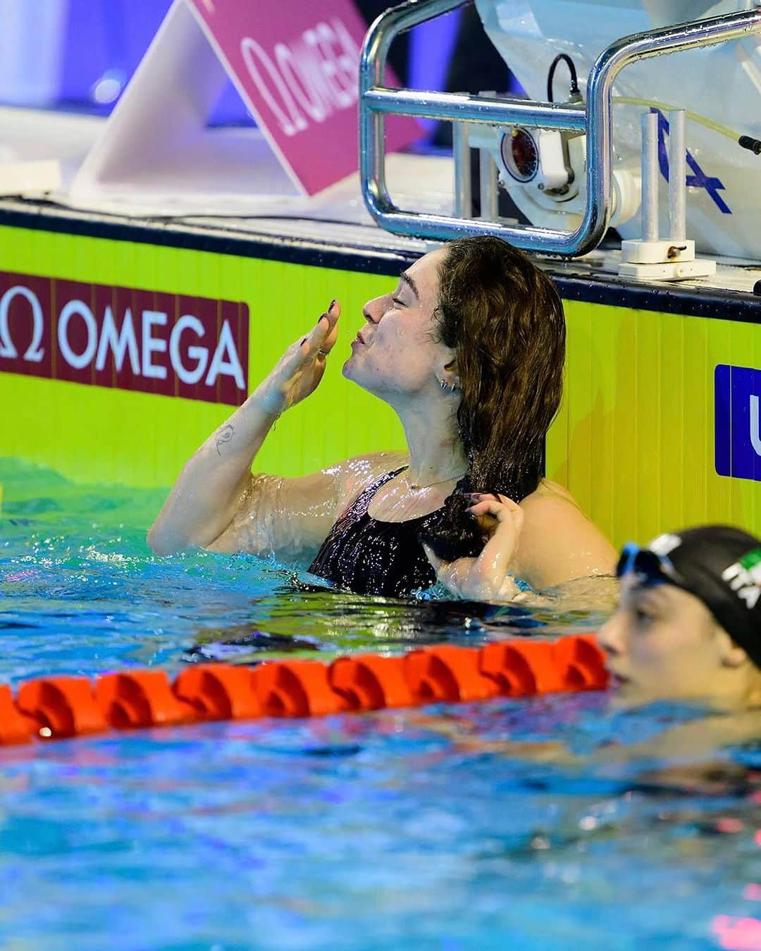 スピードさんのインスタグラム写真 - (スピードInstagram)「Well done to all our Team Speedo athletes who were competing at the European SC Championships in Bucharest! 👏  @freyaanderson_ 🥇🥇🥉🥉 @anna_hopkin 🥇🥈🥉🥉 @m4ttrichards 🥇 🥇🥈 @benedetta.pilato 🥇🥈🥈 @simonaaquadarella 🥇🥈🥈 @dunks_scott 🥇🥈 @misha_romanchuk 🥉🥉  and many more like @tomdean00 @mewentomac @olebraunschweig @angeliina_koe @helena_rosendahl_bach…   #Speedo」12月12日 3時04分 - speedo