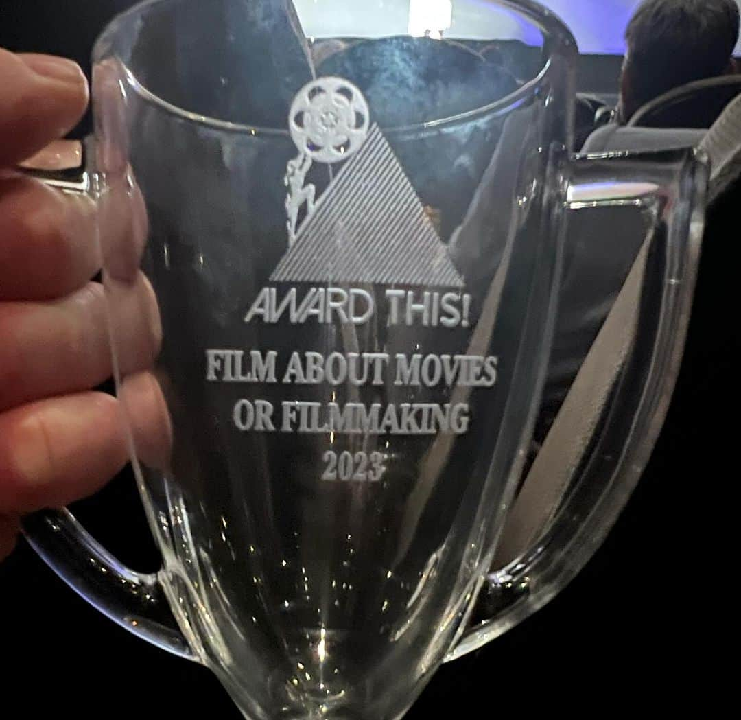 ラファエル・スバージさんのインスタグラム写真 - (ラファエル・スバージInstagram)「We are THRILLED to have won BEST FILM ABOUT MOVIES OR FILMMAKING from @filmthreat Magazine at their  @awardthis event for @onlyintheatersmovie   HUGE thanks go to @greglaemmle @tishlaemmle and the entire @laemmle family for allowing us to follow them around with cameras over the most difficult period in their 85 year history.   Humbled and honored to have worked with so many astounding filmmakers to make this movie (too many to list everyone) notably,  @froggydoggy01 @thomascassetta @passthekubasieyy @chrisboyer.colorist @isabelleengman @geragmusic @dogsmycopilot @peterbphoto @chrisgaiman @alexgrayfilm @bclsound #evanmuehlbauer  and my beautiful bride @jennadeangeles Boundless gratitude for all everyone did to make this moment possible.   And thank you to @thatchrisgore and the #awardthis team who made this event possible!  #filmthreat #onlyintheaters #arthouse #cinema #movies #film」12月12日 3時21分 - raphaelsbarge