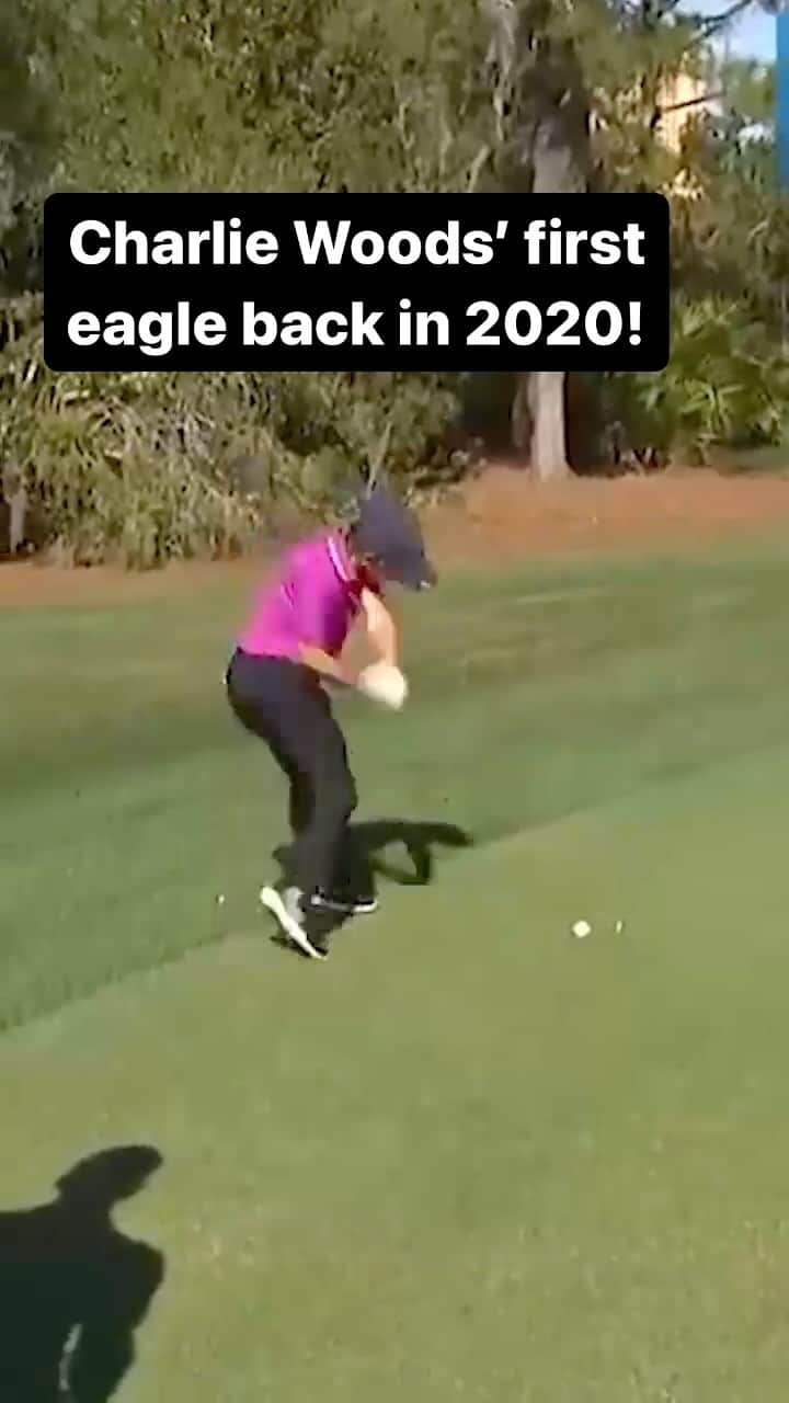 チョン・インジのインスタグラム：「Like father, like son!  Look back at Charlie Woods’ first eagle from the 2020 @pncchampionship!」