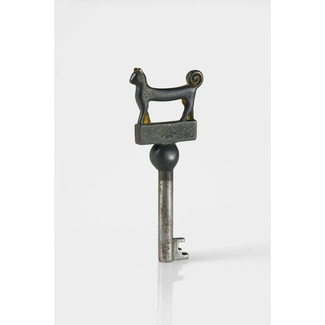 THE ROWさんのインスタグラム写真 - (THE ROWInstagram)「Armand-Albert Rateau; ‘Key’, 1920」12月12日 4時56分 - therow