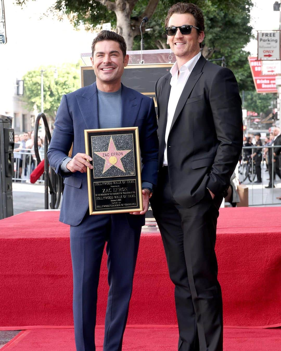 Vanity Fairさんのインスタグラム写真 - (Vanity FairInstagram)「@ZacEfron has left his mark on Hollywood. The actor was honored for his work with a star on the Hollywood Walk of Fame this afternoon in Los Angeles with former costars Jeremy Allen White ('The Iron Claw') and Miles Teller ('That Awkward Moment') in attendance.  Photos: Leon Bennett/Getty Images, Gilbert Flores/Variety via Getty Images」12月12日 5時54分 - vanityfair