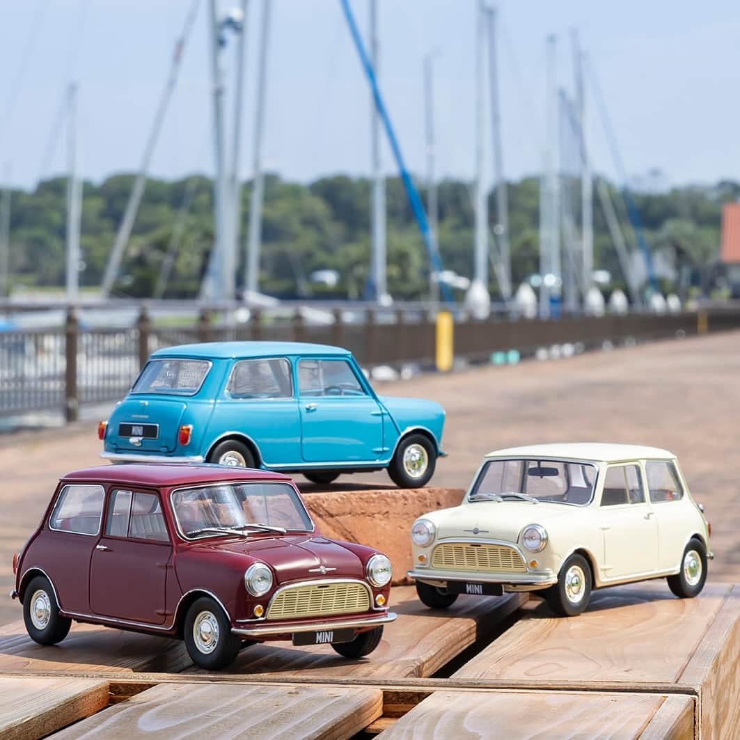 kyosho_official_minicar toysさんのインスタグラム写真 - (kyosho_official_minicar toysInstagram)「. 1:18 Die Cast Model Morris Mini Minor #kyosho #morrisminicooper #morrismini #morris #minicooper #mini #minicar #diecastcar #lovemini #diecastcars #amazing #amazingcar #bestmini #miniminor #mini_cooper #carcollection #oldcar #classiccar #classicmini #pretty #jcw #montecarlo #rally #モーリスミニクーパー #モーリスミニ #モーリス #ミニクーパー #ミニ #ミニカー #京商」12月12日 5時57分 - kyosho_official_minicar_toys