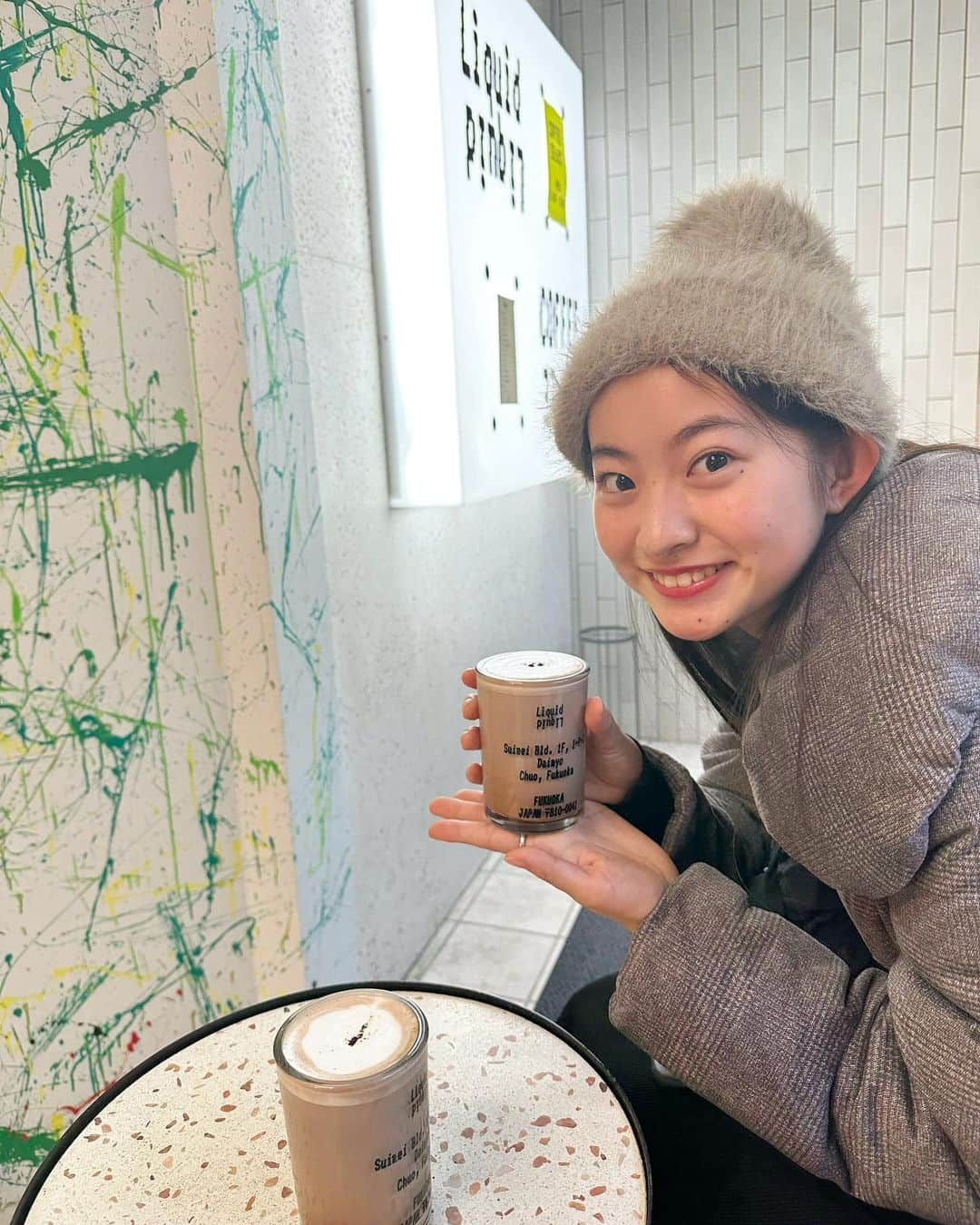 Ayamiさんのインスタグラム写真 - (AyamiInstagram)「ふらっと入ったカフェ☕*° お外が寒かったけどココアで体があったまった😌  気温差激しいので体調に気をつけてください」12月12日 7時41分 - ayami__0629