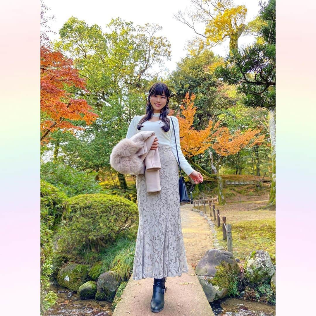 長柄ひろみさんのインスタグラム写真 - (長柄ひろみInstagram)「#Autumnleaves 🍁  紅葉狩りリベンジしてきたよ🤗🍁  数日なのに、この前紅葉していた所がもう枯葉になっていたり、全然紅葉していなかった所が見頃になっていたり、季節の移り変わりを感じました😌🍂  前回は黄色い紅葉が多かったので、今回は赤系の紅葉を中心に探してきました！ 1枚目黄色だけど😂💛 赤い紅葉もやっぱり綺麗🥰 紅葉狩りリベンジ成功🍁❤️  今日は今年の漢字が発表されましたね！ 今年の漢字は「税」 私の予想は「虎」だったんですが4位でした🐯🏅 皆さんの予想は当たりましたか？？  大切なことなんですが、「税」て聞くとなんだか一気に現実に戻される感じがしますね😖  ｡・ﾟ・。𖧷｡・ﾟ・。𖦞｡・ﾟ・。𖧷｡・ﾟ・｡𖦞。・ﾟ・。  #紅葉狩り」12月12日 19時24分 - aoi_asahi