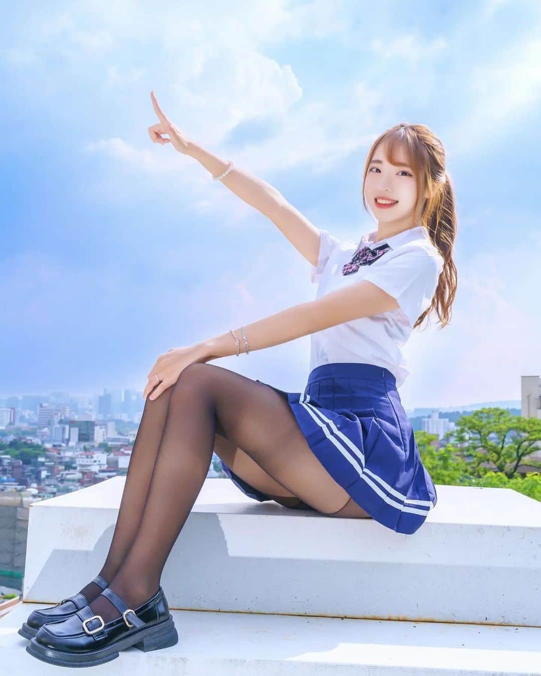 キュートな女性アイドルのインスタグラム：「✨ Follow for the ultimate aesthetic experience! ✨  📸 Model: @sujin_kim_0707 🌸  🌸 Don’t miss out on the amazing content of our second page! Follow @girls.cos for more! 🌸  🌺 Just a reminder, our talented admin is also a girl! Give some love to @lewdgarden 🌺  ✨ All rights belong to their creators. No copyright infringement intended ✨  💫 Feel free to reach out to me if there are any issues 💫」