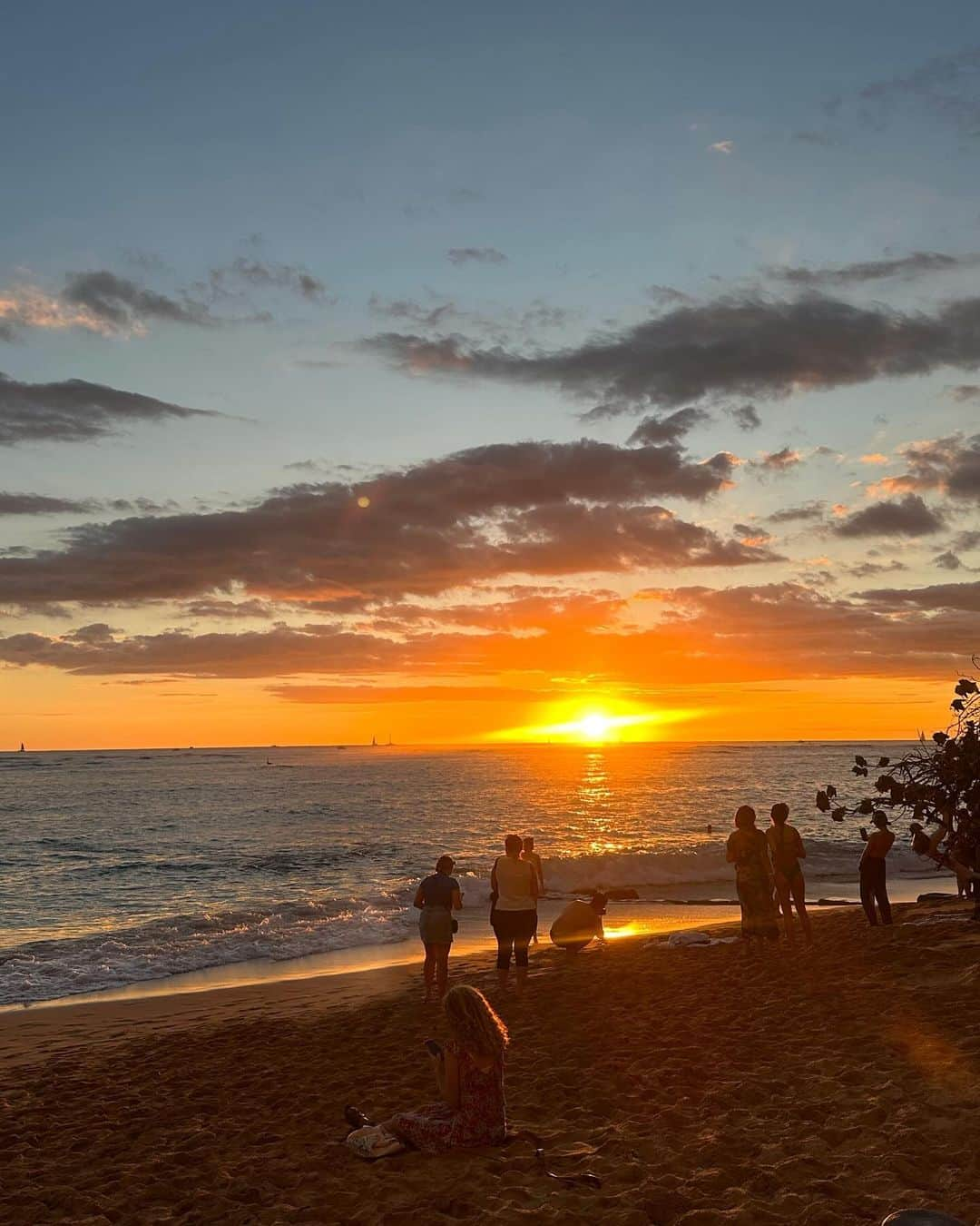 アン・ユジンのインスタグラム：「The sunset(rise) is everything」