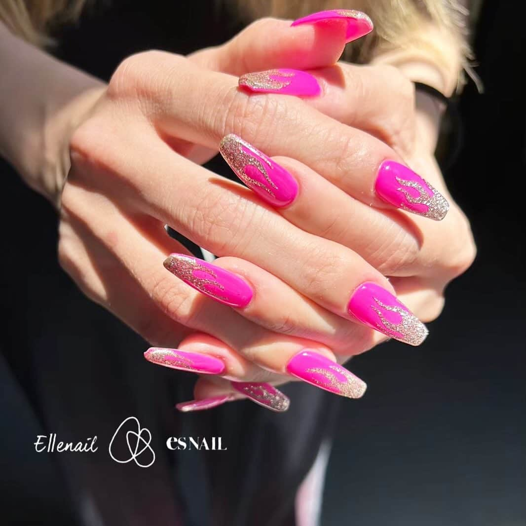 esNAILのインスタグラム