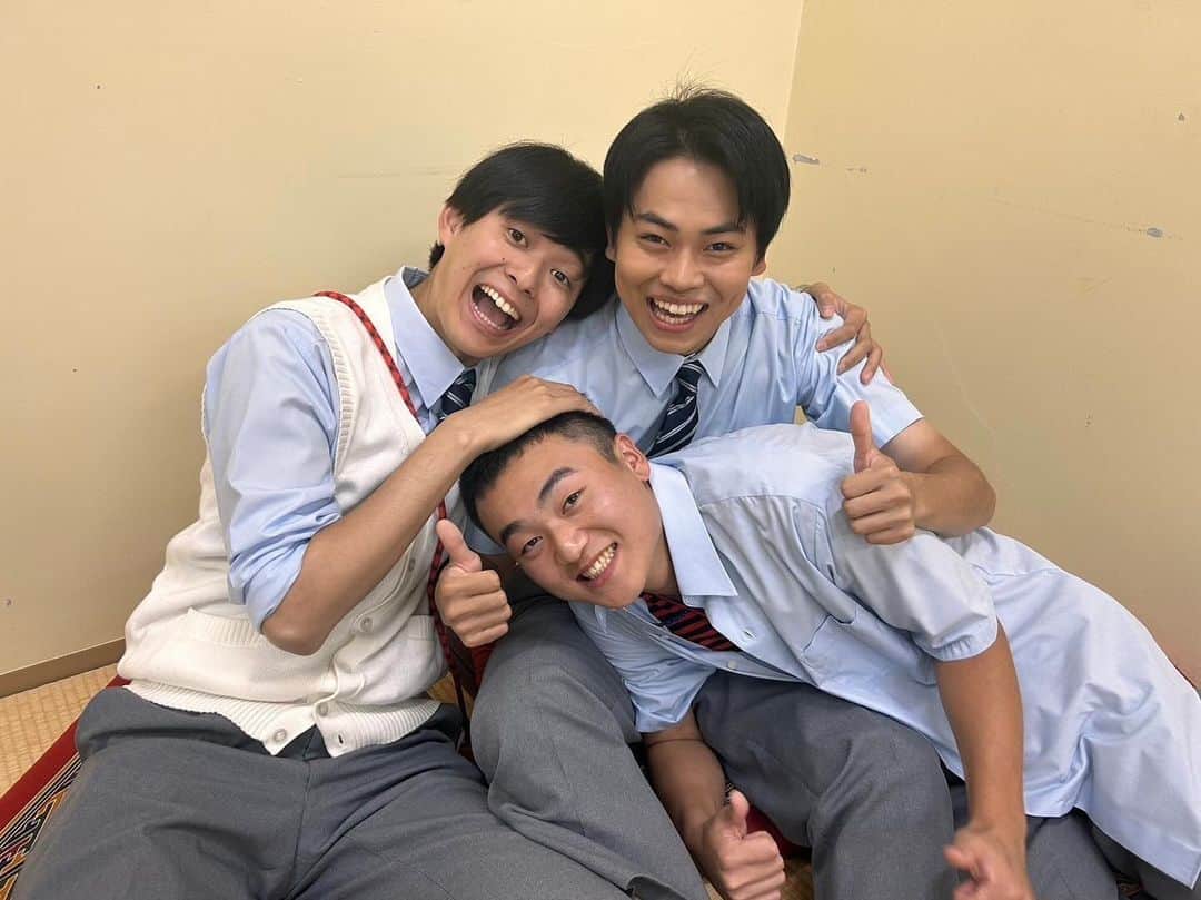 菅生新樹さんのインスタグラム写真 - (菅生新樹Instagram)「日曜劇場 #下剋上球児   3年生組📸📸  ハセさんとフジ。  長谷川と藤本。  OBになっても仲良し⚾️⚾️  #エロソムリエのハセ #ニヤニヤすんなのフジ」12月12日 18時10分 - sugouaraki_official