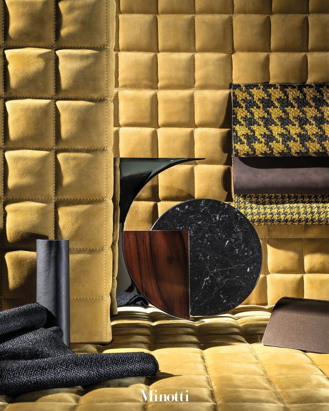 Minotti Londonのインスタグラム：「Get inspired by our latest Textile and Leather Collection! High-quality fabrics and refined patterns intertwine with marble, wood and lacquered finishes to dress up any project with an exclusive style.  #minotti #minotti2023collection #moodboard #textile #leather #materials #detail #interiordesign #designlover #dresscode #madeinitaly」