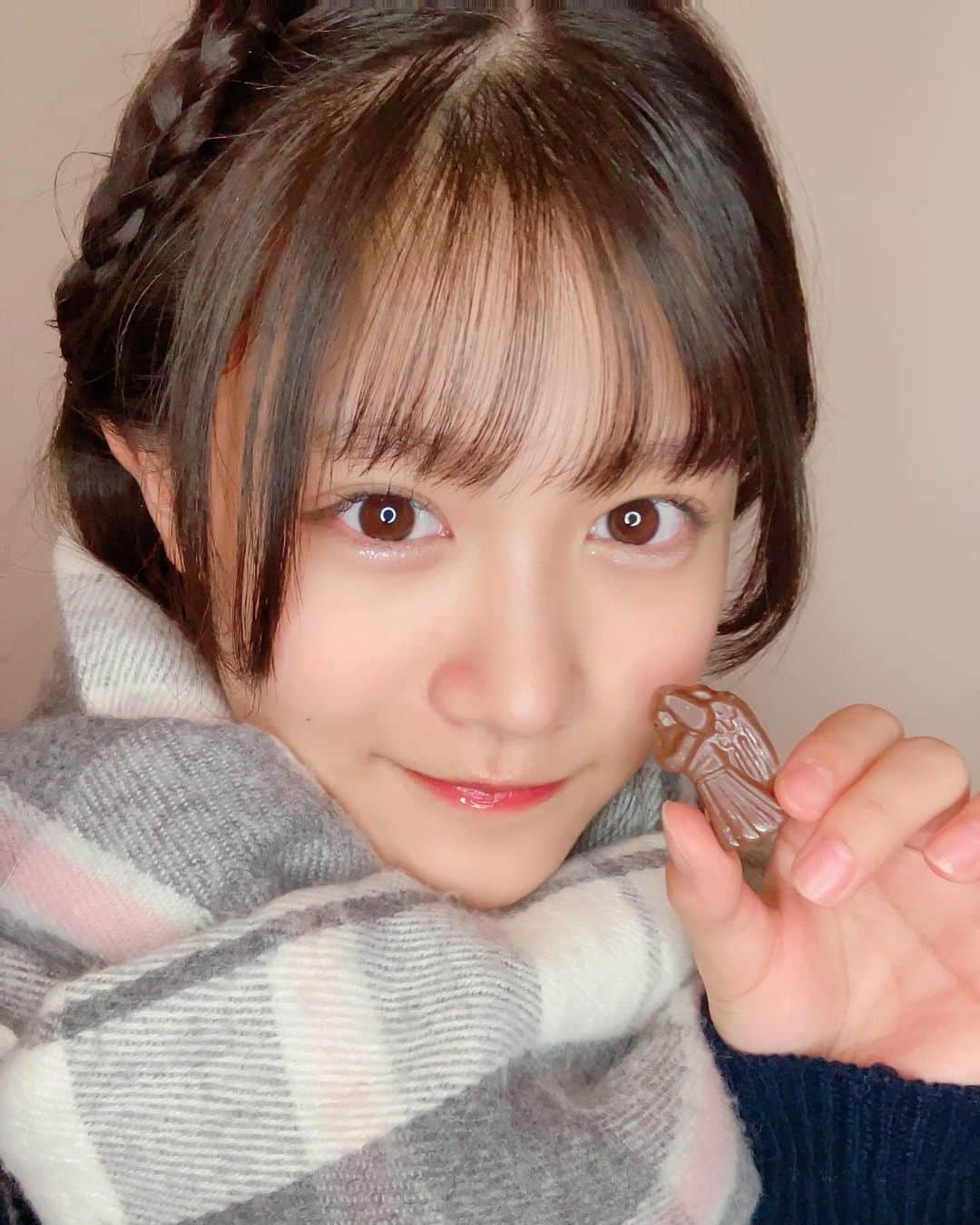 青山姫乃のインスタグラム：「・ 皆さんこんにちは！ヒメノです👑🧡  今年も！ アドベントカレンダーどんどん進んでます💕  毎日1つずつチョコを食べたながらクリスマスを楽しみにしてるよ！  #ニコラ #nicola#ニコラ1_2月号発売中 #ニコラ1_2月号 #ニコモ #青山姫乃 #ヒメノ#アドベントカレンダー」