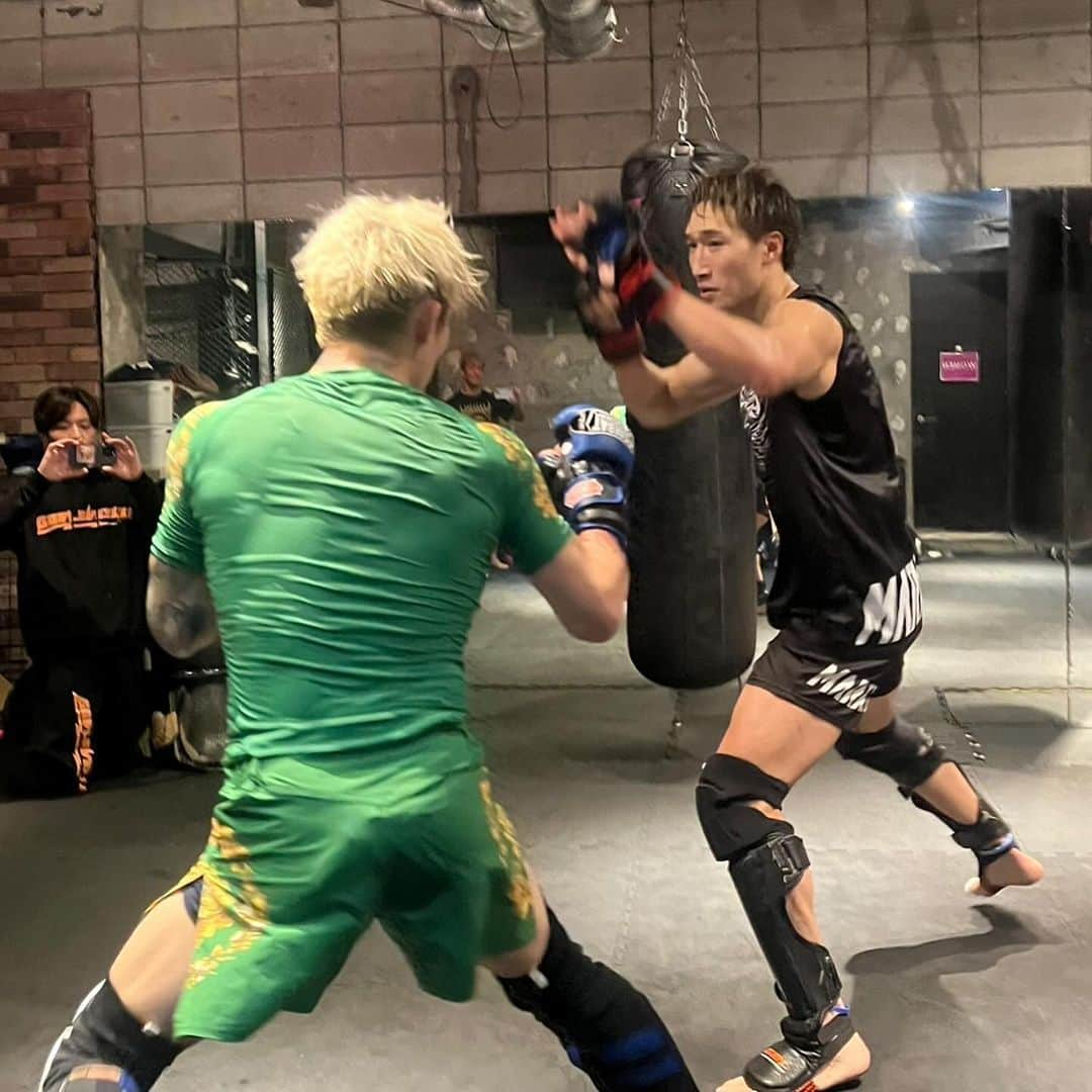 平本蓮さんのインスタグラム写真 - (平本蓮Instagram)「勝って全員で笑おう👊😏」12月12日 18時26分 - ren___k1