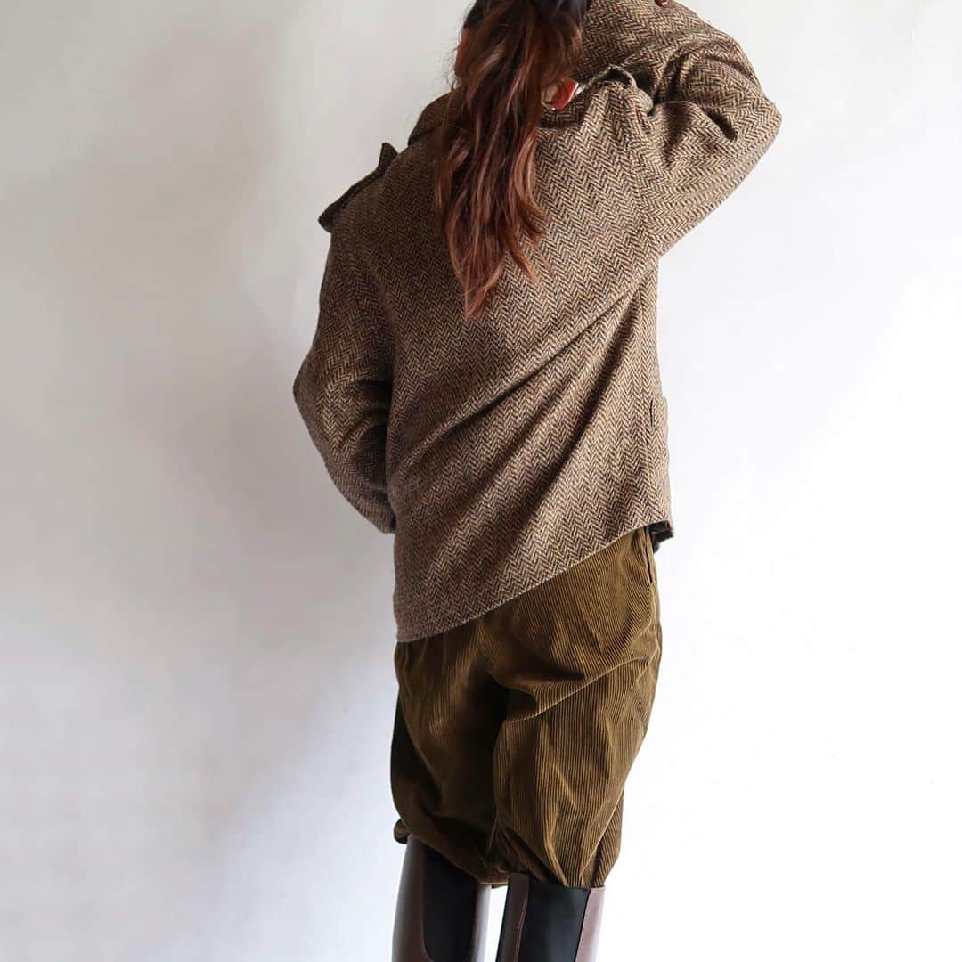 TheSunGoesDownのインスタグラム：「double breasted herringbone jacket  staff 154cm」
