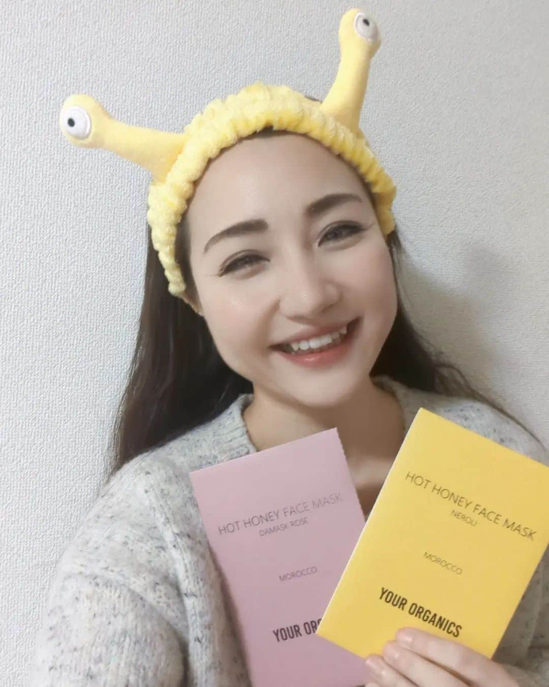 Hiromi Tomiiさんのインスタグラム写真 - (Hiromi TomiiInstagram)「新しいメイク用ヘアバンドがパンチ効いてた😂 . @your.organics の アルガンオイルとスキンケアマスク😊 . 今ならこの3点が送料のみで体験できちゃうよん😊♥ . 詳しくはオフィシャルアカウントへ! . . #アルガンオイル　#pr  #スキンケア　#シートマスク #プレゼント　#コスメ　#美容　#お家美容　#cosmetics  #美肌　#乾燥　#乾燥対策」12月12日 18時43分 - hiromi.tomii