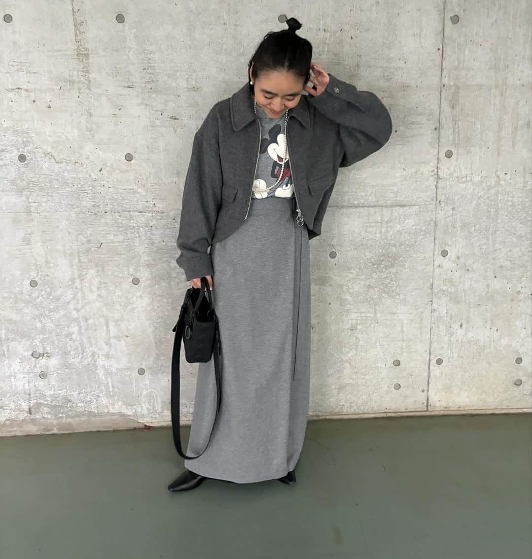 金子綾のインスタグラム：「today's... #ootd  #akcloset」