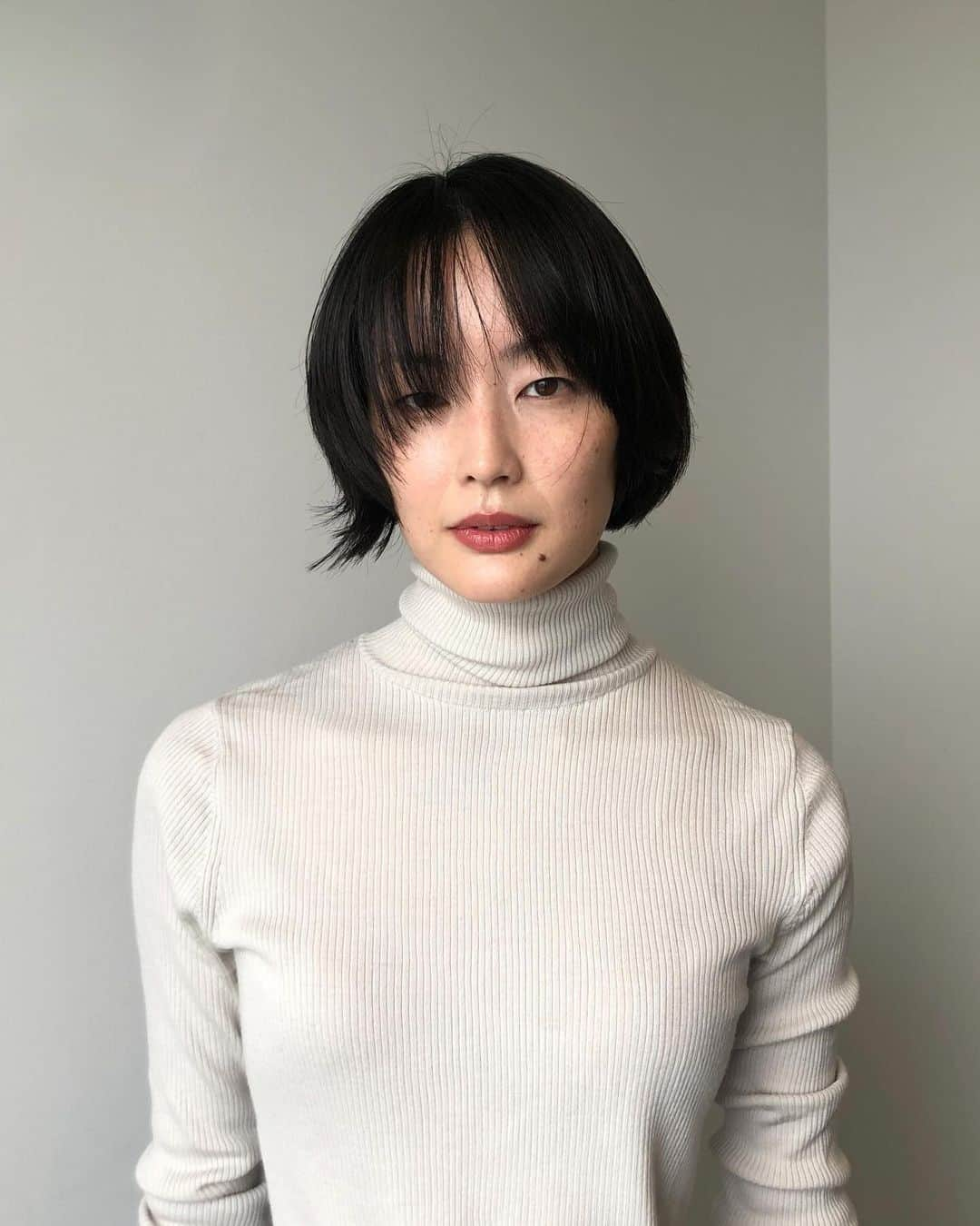 鈴木亜美さんのインスタグラム写真 - (鈴木亜美Instagram)「snap at the office @satorujapan_official   今年最後っぽいスナップ写真」12月12日 19時16分 - amisuzuki001