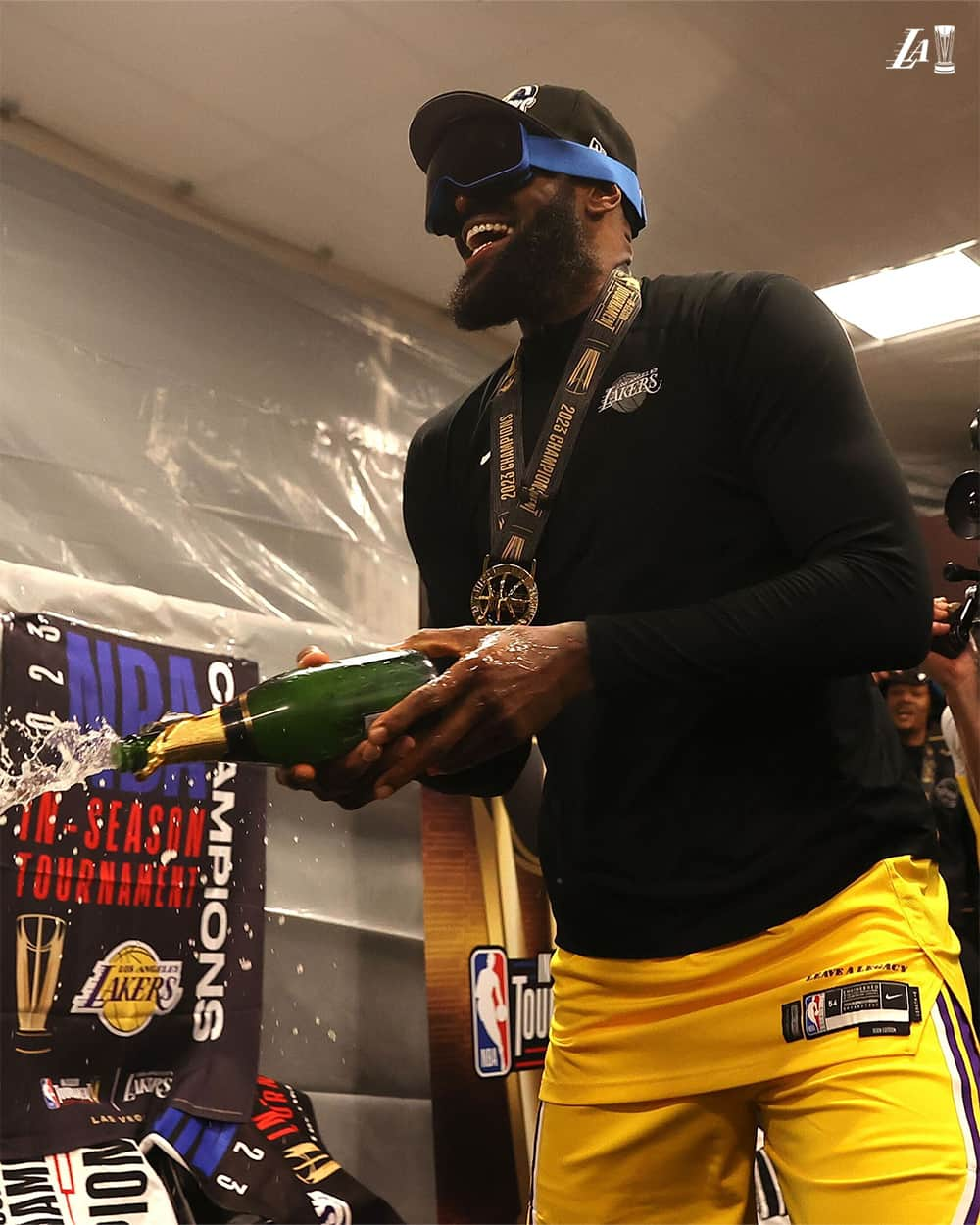 Los Angeles Lakersのインスタグラム：「In-Season All-Tournament Team — the King showed us how it’s done.」