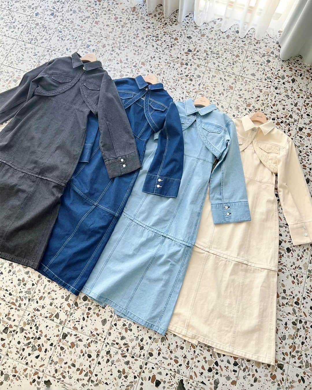 dazzlinさんのインスタグラム写真 - (dazzlinInstagram)「____ Spring one-piece collection👗  春はワンピース1枚で ”ラクカワ” コーデ〇 おすすめ新作ワンピースをまとめてご紹介💭  . ■ One-piece #ミニカーデチュールドッキングワンピース price : ￥13,200 ivory / gray / black / beige size : S / M ※ 1月下旬お届け予定📦  . #カーブジャケットSET2wayデニムキャミワンピース price : ￥12,100 black / blue / indigo / beige size : S / M / L ※ 1月下旬お届け予定📦  . #ミニシャギーラメニットキャミワンピース price : ￥7,590 gray / pink / green / beige size : FREE ※ 1月中旬お届け予定📦  . #カーデレイヤーバックオープンミニワンピース price : ￥9,900 black / orange / blue / beige size : FREE ※ 2月中旬お届け予定📦  . #カーデレイヤーバックオープンニットワンピース price : ￥11,000 black / orange / blue / beige size : S / M ※ 1月中旬お届け予定📦  . ____________________________________________  アイテム詳細はショッピングタグ or TOPページURLよりチェック🔗 » @dazzlin_official  . 全国のdazzlin staffのスタイリングをチェック👗 » dazzl,in_staff_snap  . #dazzlin #ダズリン #春服コーデ #春コーデ #ニット #ニットワンピース #ワンピース #ワンピースコーデ #デニム #デニムコーデ #デニムワンピース #ジャンスカ #ノームコア #dazzlin_24SS #ダズリン24年春 #推し活 #カフェ活 #カフェ巡り #参戦服 #参戦コーデ #大人コーデ #大人カジュアル #カジュアルコーデ #きれいめカジュアル #シンプルコーデ」12月12日 12時12分 - dazzlin_official
