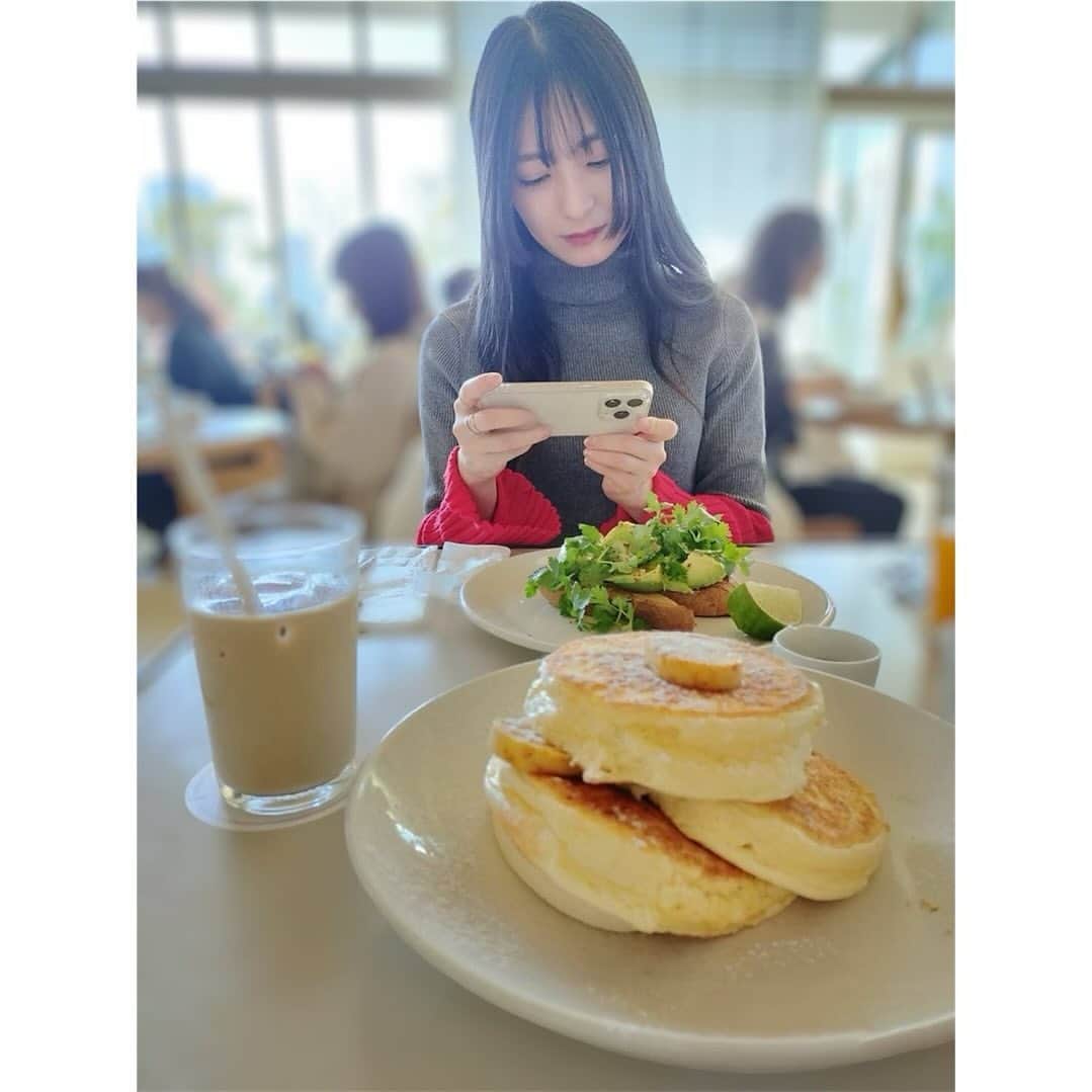 長尾寧音さんのインスタグラム写真 - (長尾寧音Instagram)「🥞🥖🥑 ⁡ ⁡ モーニング🍴 ⁡ ⁡ パクチーが美味しく食べられたの初めてかも😳 ⁡ ⁡ 時間がゆっくり進んで幸せな時間でした☺️ ⁡ ⁡ ⁡ #morning #🍴」12月12日 13時14分 - nagaoshizune_official