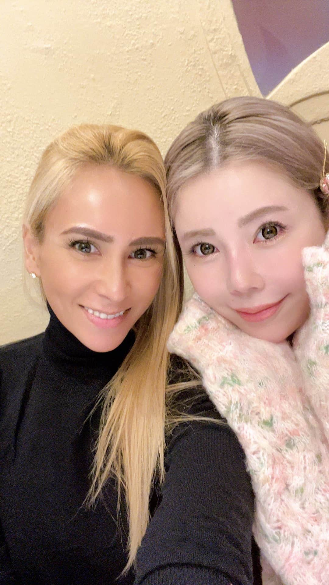 MALIAのインスタグラム：「まりあんな🎤♥️」