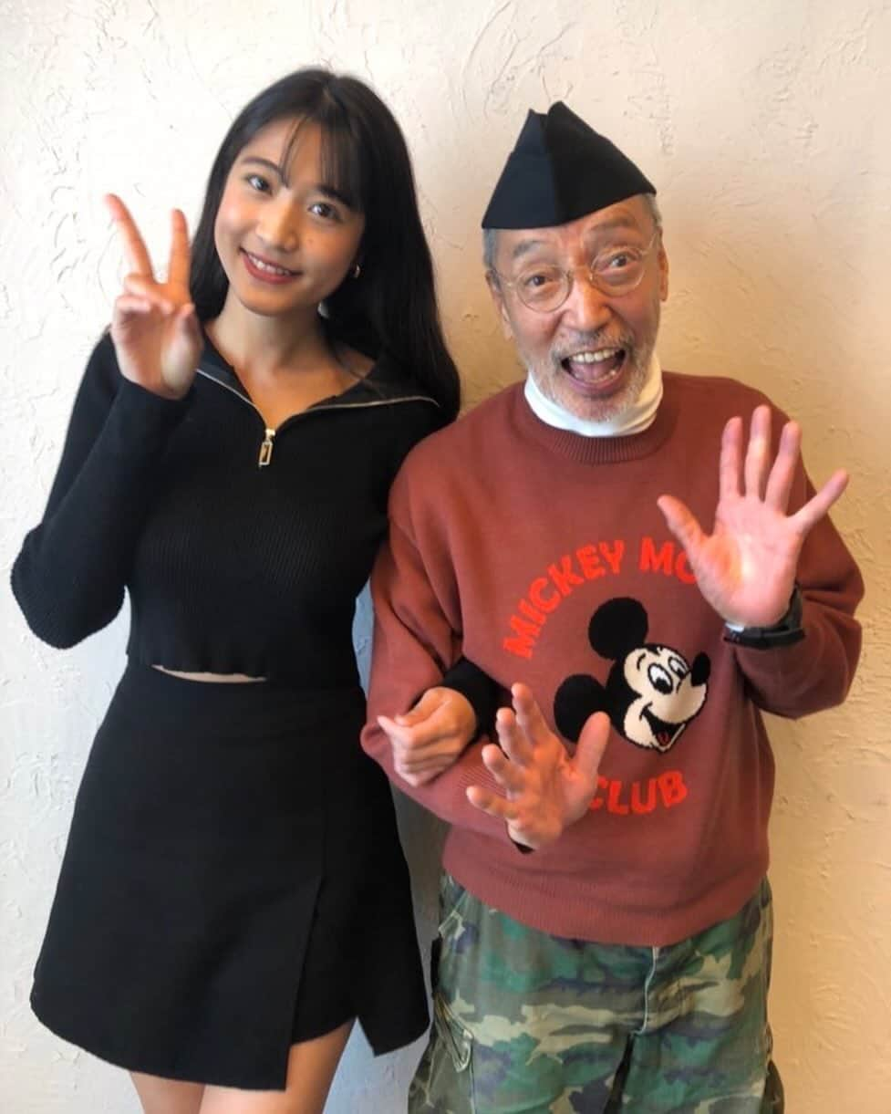 岡本杷奈さんのインスタグラム写真 - (岡本杷奈Instagram)「本日発売の #アサヒ芸能 さんに、 岡本テリー伊藤と対談させて頂きました🥳🎉‎🤍 ̖́-  岡本の過去の話や、カレンダーのお話、 芸能界に入った時の話などなど、色んなお話を させて頂きました🎶🎶  今まで聞いたことない話もあると思います‎⸝⸝• ̫•⸝⸝  テリー伊藤さんのパワフルで明るくて 元気なトークで岡本楽しく対談させて頂きました☺️✨✨  そして元気でいいね👍🏻 ̖́-ともゆって下さって嬉しかったです🫣✨  是非、皆様ゲットして下さいませ(⁎ᴗ͈ˬᴗ͈⁎)‪🫶🤍    #テリー伊藤対談  #アサヒ芸能」12月12日 15時16分 - hana_____1216