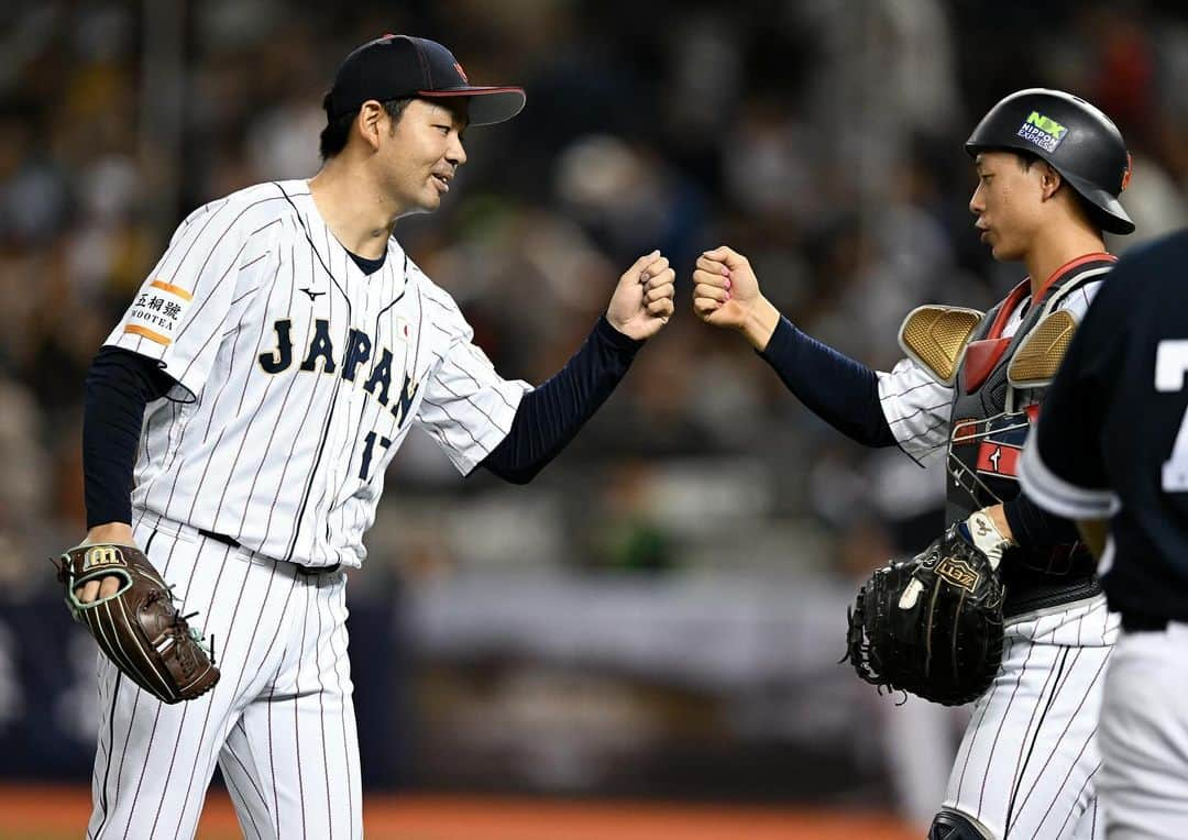 侍ジャパンさんのインスタグラム写真 - (侍ジャパンInstagram)「日本の2大会ぶり20回目の優勝で閉幕した「第30回 BFA アジア選手権」。出場した侍ジャパン社会人代表は、トッププロ選手を擁するチャイニーズ・タイペイを2度破るなど全勝での優勝を果たしました。  https://www.japan-baseball.jp/jp/news/press/20231212_1.html  #侍ジャパン #社会人代表 #アジア選手権」12月12日 16時01分 - samuraijapan_official