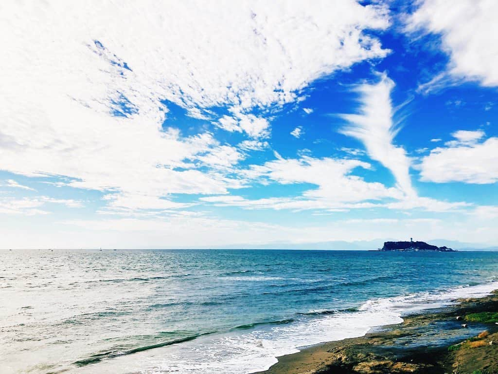 藤原絵里のインスタグラム：「・ 江ノ島🌊 ・ #海 #湘南 #江ノ島」