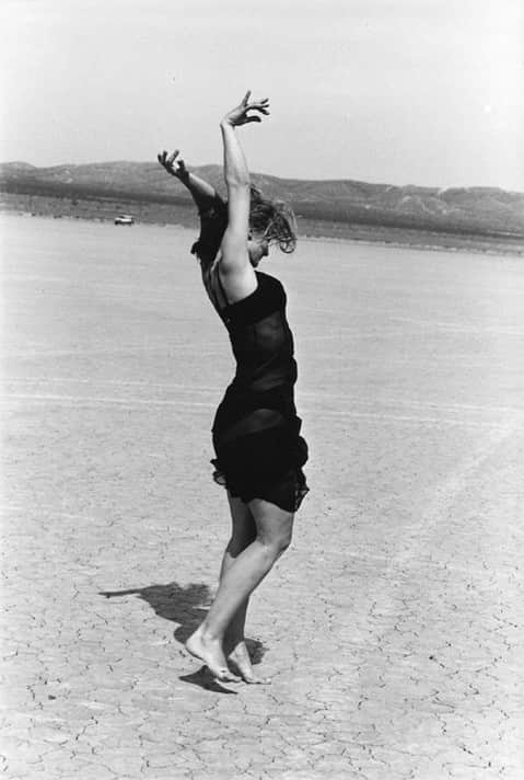 ピーター・リンドバーグのインスタグラム：「NASTASSJA KINSKI, EL MIRAGE, CALIFONRIA 1993」