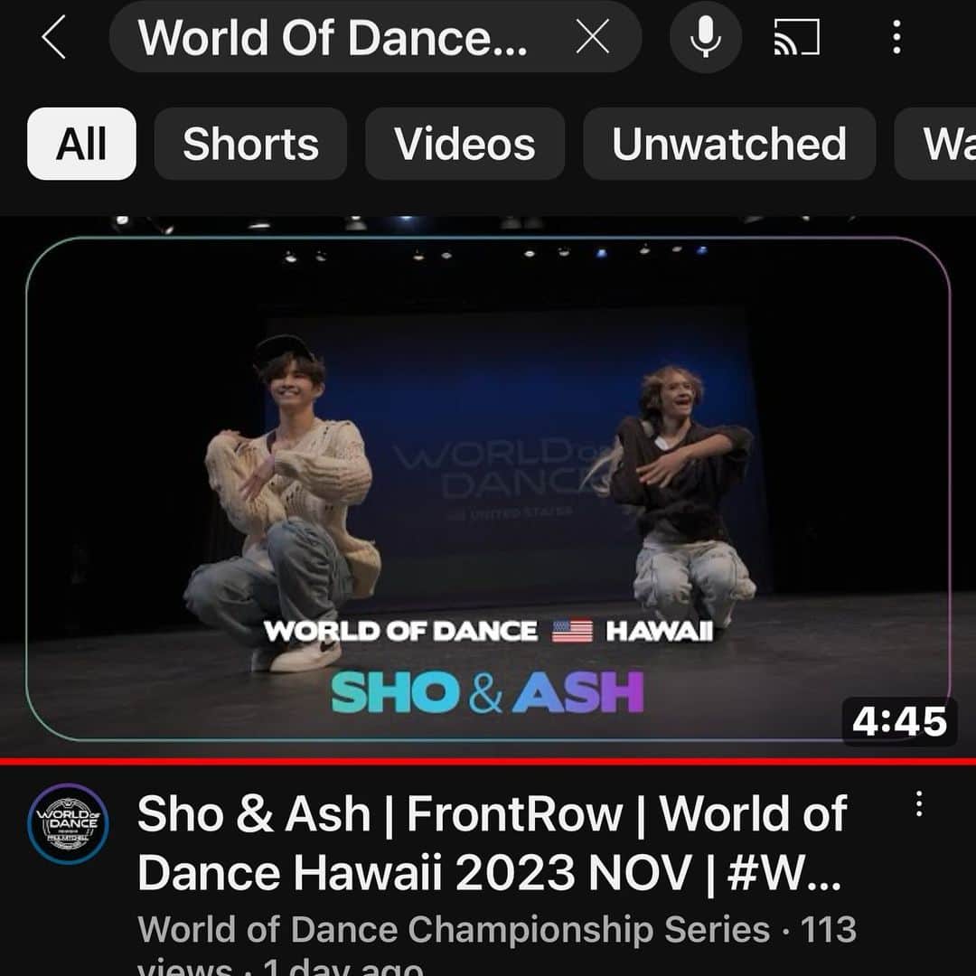 高澤笑大郎のインスタグラム：「先日出場させていただいた ワールドオブダンスの映像が YouTubeにアップされました。  よろしかったらぜひ ご覧ください😆  皆さんが楽しんでいただけるような 振り付けを考えました‼︎  ストーリーズとバイオに リンクを貼らせていただきます🙏  It was such an amazing time dancing at @worldofdance_hawaii! We added a lot of different styles of dance! Also a lot of ✨memes✨ The link is on my Bio and my story!  Thank you @xr_iamasher for suggesting me to do this with you! This was an experience I would never forget :)  #Crossingrain #XR #xr #boyband #Hawaii #Oahu #Aloha #Music #Japan #Honolulu #Hilo #Kpop #Jpop #rap #singing #dance #have #courage #and #be #kind #ありのまま #worldofdance #worldofdancehawaii #bestfriend」