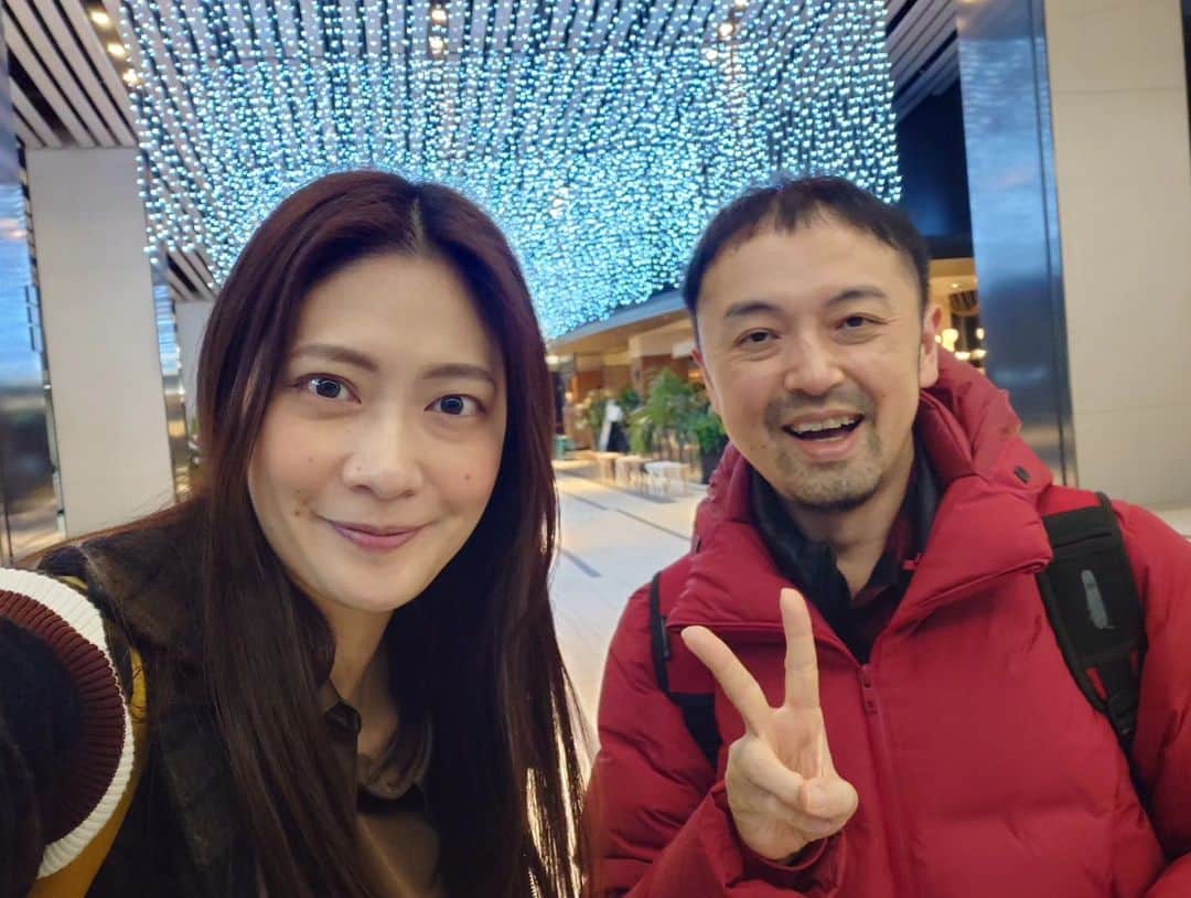山田彩乃のインスタグラム：「先日ラジオでも 私が運営している子ども食堂(@kodomoniigata )のお話をしてくださっていたやきそばかおるさん(@yakisobakaoru )に改めて東区に新しく開設する地球の子供食堂と宿題Cafeひがしくについてもお話を聞いていただきましたー！ 子どもラジオやりたいです🤤✨ 　 忙しい中ありがとうございました！」