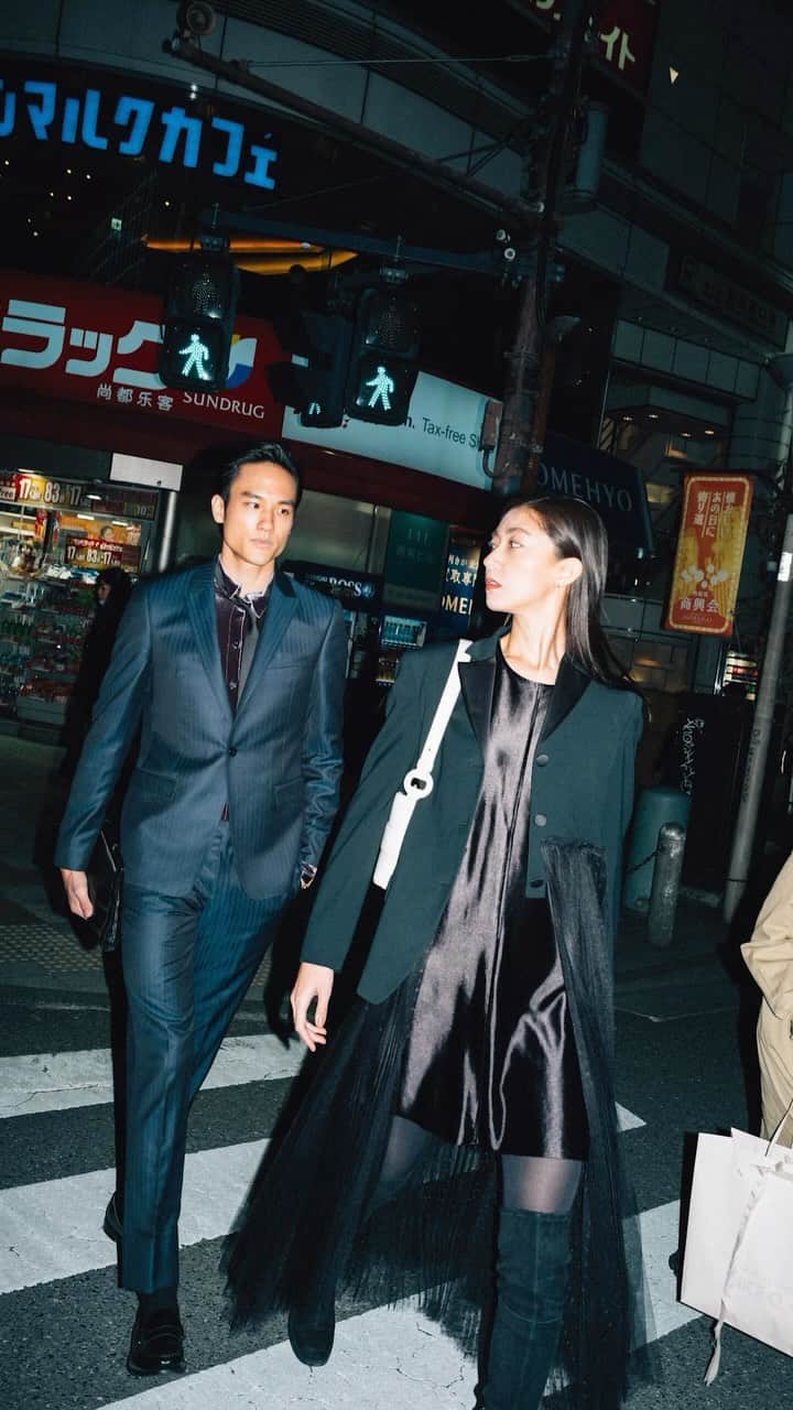 大須賀崇のインスタグラム：「A night in Shinjuku ✨」