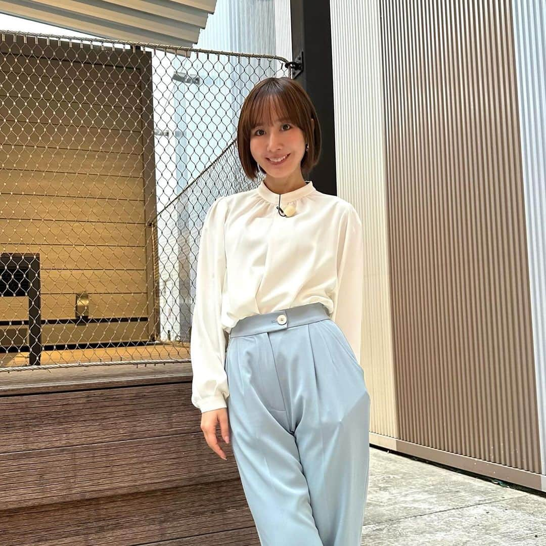 山川恵里佳さんのインスタグラム写真 - (山川恵里佳Instagram)「ロケ衣装🩵  お洋服 @emiriawiz_official  @stylia_official   ピアス @duecielo0809   #もっとキニナルチョイス」12月12日 17時37分 - erika_3_official