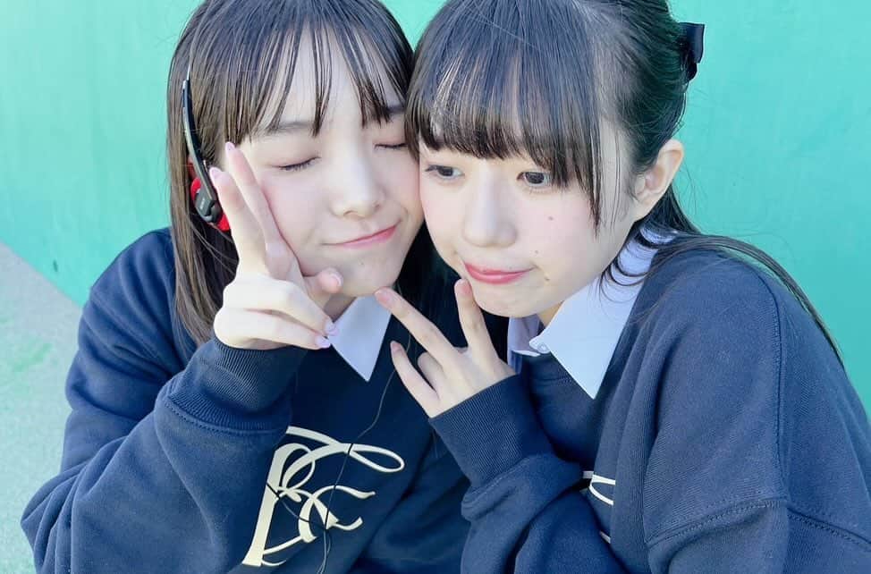 桜井えまさんのインスタグラム写真 - (桜井えまInstagram)「︎︎︎︎︎︎☺︎  ‘’BLUE DIZZINESS ”MV公開されました💙🎧  今日から私が主人公look at me‪‪ ❤︎‬  ・  #BLUEDIZZINESS #MV #青い目眩  #青春  #エビ中  #私立恵比寿中学  #idol   #07  #fjk #桜井えま  #いっぱい観てね」12月12日 17時39分 - emma_sakurai_official