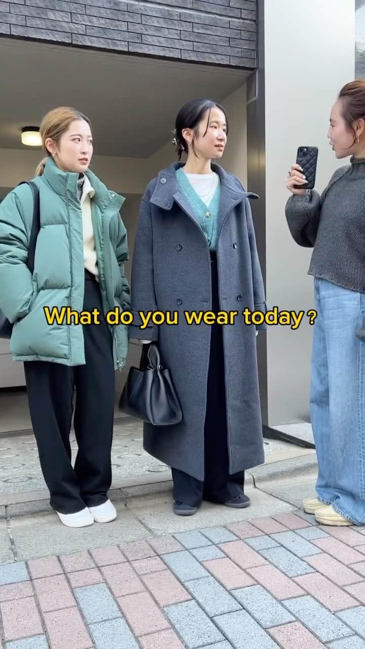 Ungrid staff snapのインスタグラム：「今日何着てる？ What do you wear today? . . @aki_ishikuro_ 166cm  #スタンドカラールーズコート  チャコールグレー ¥22,000(tax in) × #カラールーズニットカーデ  グリーン ¥7,150(tax in)  @suzuka_akimoto_ 155cm  #ミドル丈ルーズシルエットダウン グリーン ¥20,900(tax in) × #ハーフジップルーズニット オフホワイト ¥8,800(tax in) . . . 自分で選べる！ SPECIAL SET開催🎉 12.15(Fri) 12:00〜 12.19(Tue) 23:59  ーーーーーーーーーーーーーーーーーーーーーーーーーーーー ☑︎商品詳細は製品タグ or TOPページURLよりチェック   » @Ungrid_staffsnap  #Ungrid #アングリッド #ungrid_official #ungridコーデ #カジュアル #カジュアルコーデ #セット #アウター #ニット #冬 #whatyouwearing #streetsnap #streetfashion #streetstyle #outfitoftheday #fyp #ootd #今日何着てる？ #骨格 #骨格ウェーブ #骨格ストレート #骨格ナチュラル #低身長 #高身長 #イエベ #ブルベ」