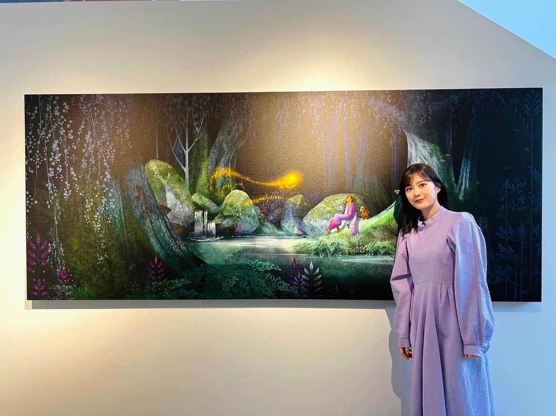 生田絵梨花さんのインスタグラム写真 - (生田絵梨花Instagram)「ディズニー本社には 色々なアートが飾ってあって ときめきが止まりませんでした…♡  #ディズニー100」12月12日 20時33分 - ikutaerika.official