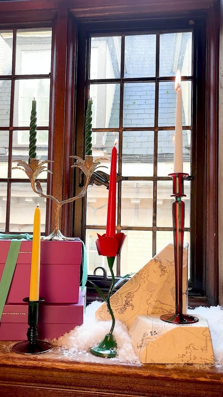 リバティオブロンドンのインスタグラム：「Light up the holiday season with candlesticks by @annaninanl 🕯️ Link in bio.」