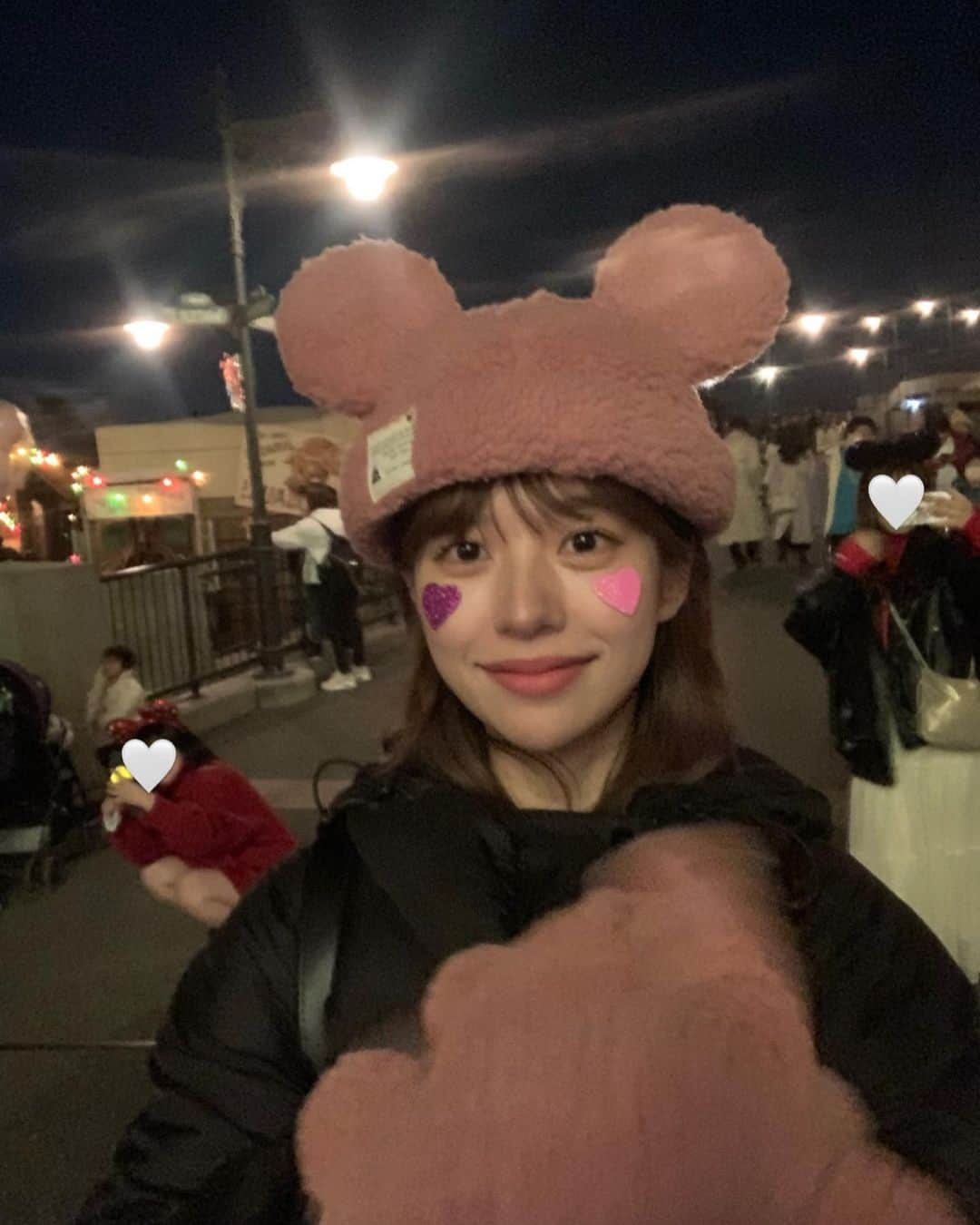 ITSUKIのインスタグラム：「. Disney 💫 クリスマスのディズニーだいすき。 わくわく止まらん。❤️‍🔥」