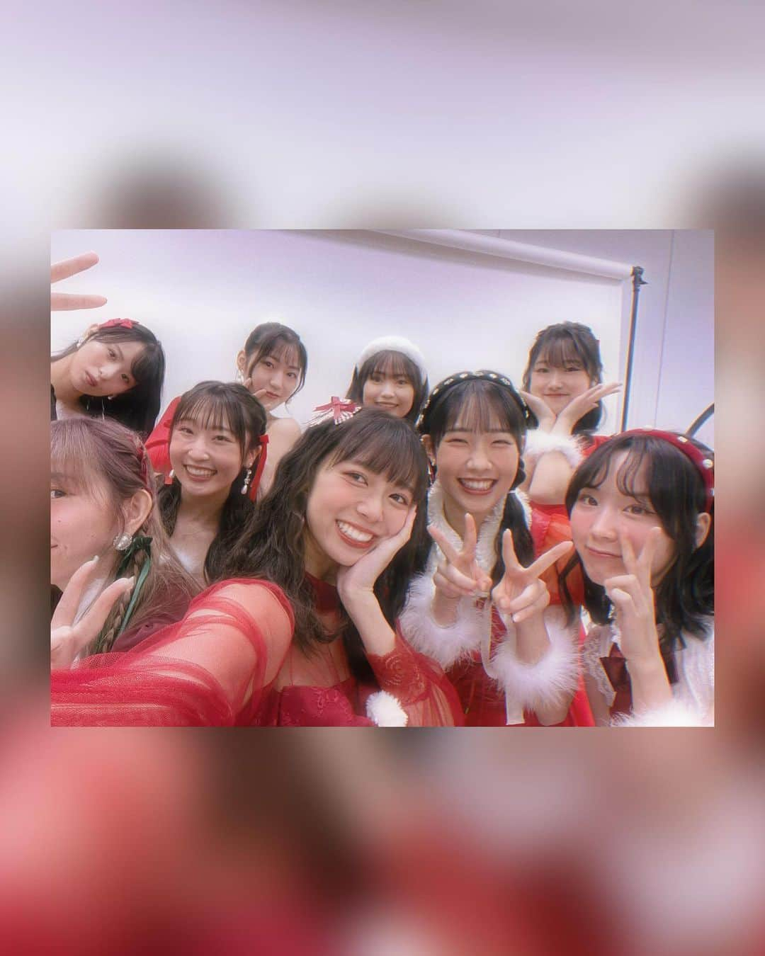 井上玲音さんのインスタグラム写真 - (井上玲音Instagram)「・ ・ 明日クリスマスイベント待ってます🎄  #クリスマス #井上玲音」12月12日 21時47分 - rei_inoue.official