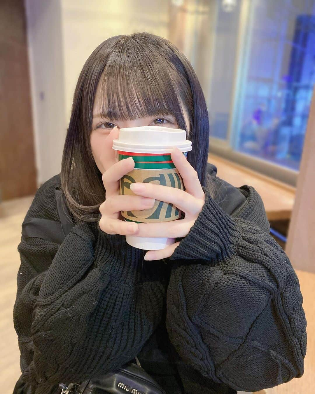 吉田芽梨奈さんのインスタグラム写真 - (吉田芽梨奈Instagram)「これ髪の毛みじかくみえる！」12月12日 22時38分 - teratera_merina