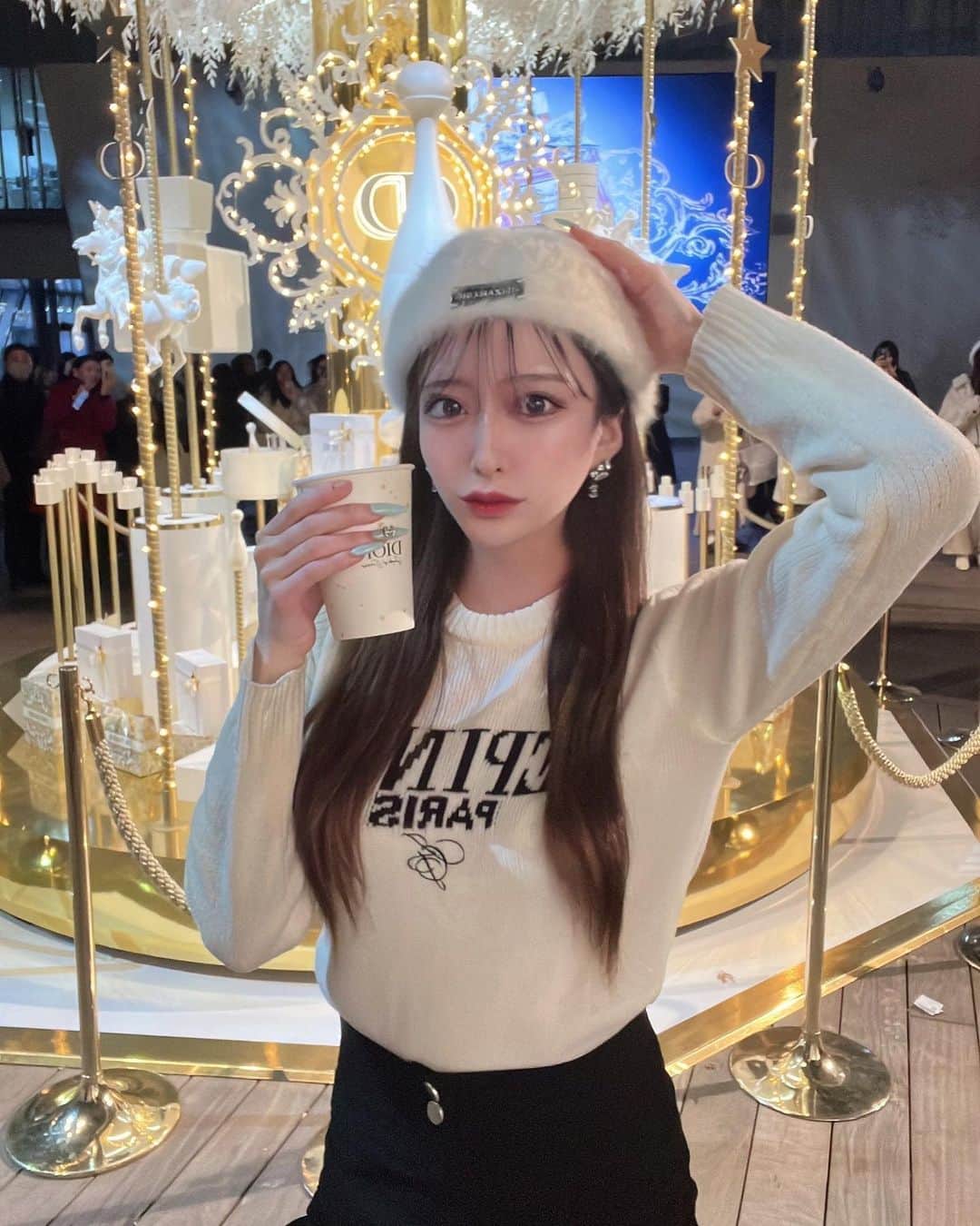 WAKANAのインスタグラム：「@dior ❄️⛄️✨」