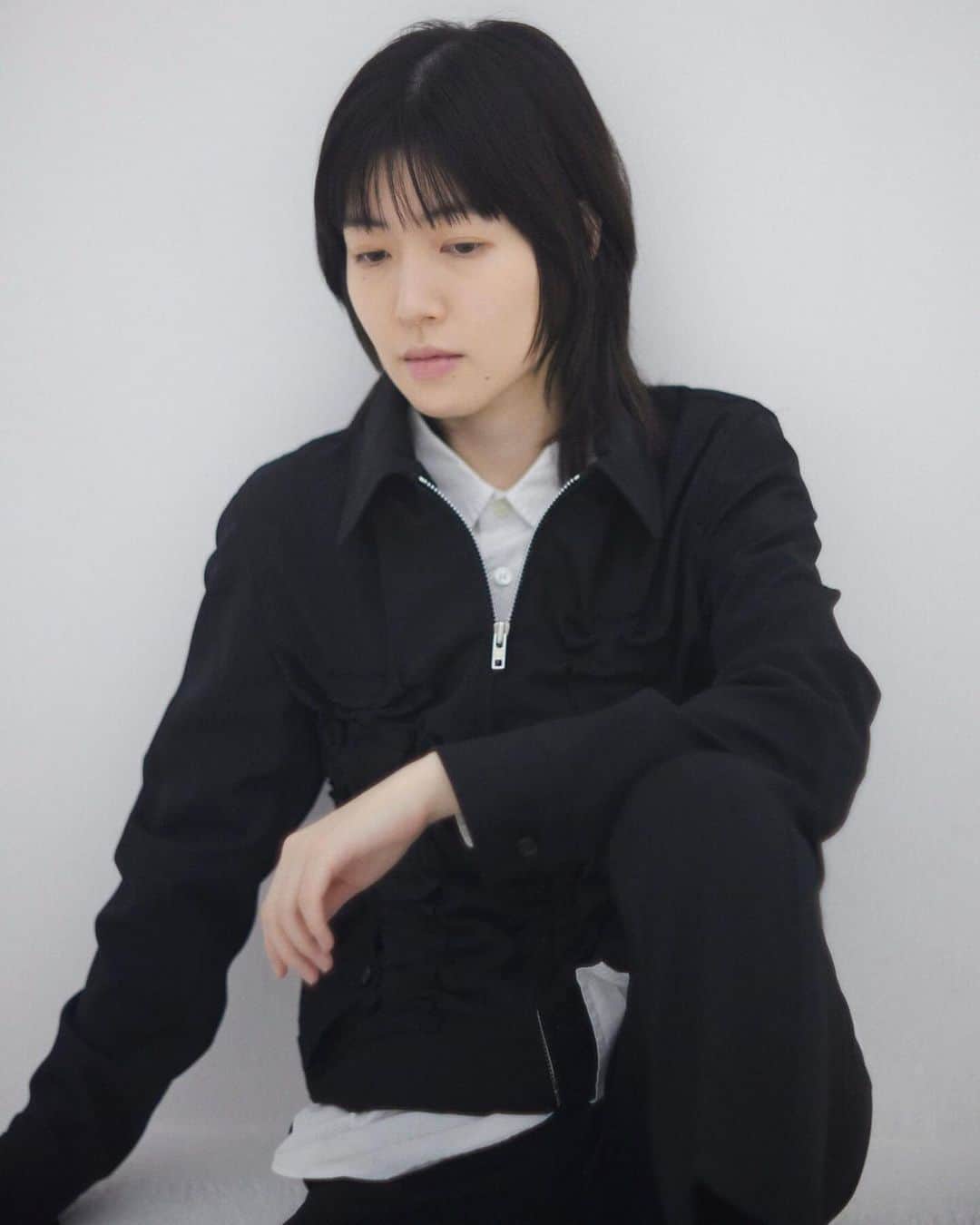 シム・ウンギョンさんのインスタグラム写真 - (シム・ウンギョンInstagram)「new profile 📸  photo by Yuki Kumagai」12月12日 23時04分 - ekshim_