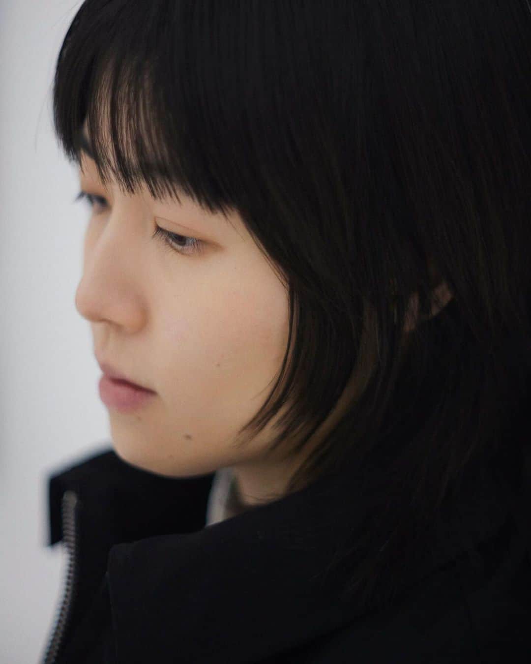 シム・ウンギョンさんのインスタグラム写真 - (シム・ウンギョンInstagram)「new profile 📸  photo by Yuki Kumagai」12月12日 23時04分 - ekshim_