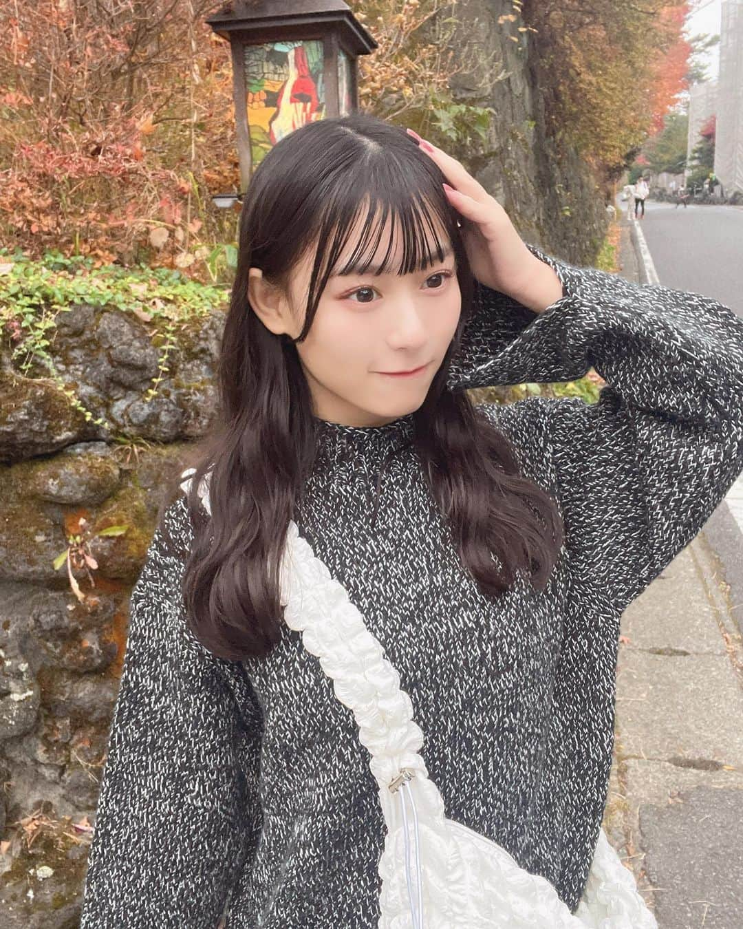 山崎玲奈さんのインスタグラム写真 - (山崎玲奈Instagram)「〜。🍁  草津紅葉がすごく綺麗だった~！！」12月12日 23時23分 - yamazaki_reina