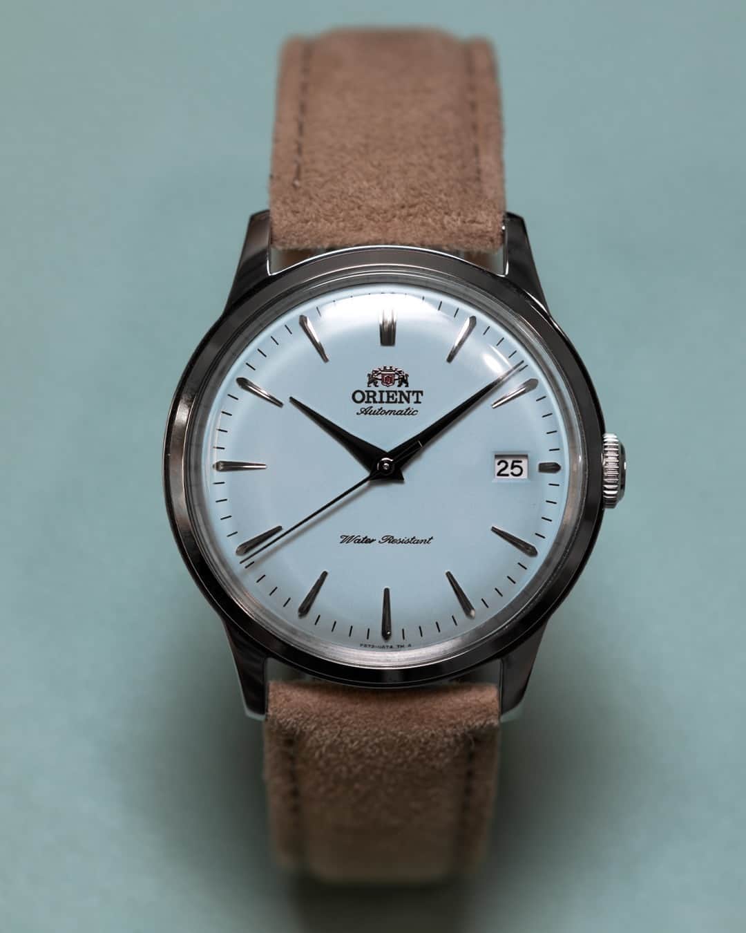 Orient Watchのインスタグラム：「Here's a closer look at the all new Orient Bambino Version 7 LE⁠ ⁠ The RA-AC0M06L10B comes in a unique pastel sky blue, that no other Orient Watch currently has.⁠」
