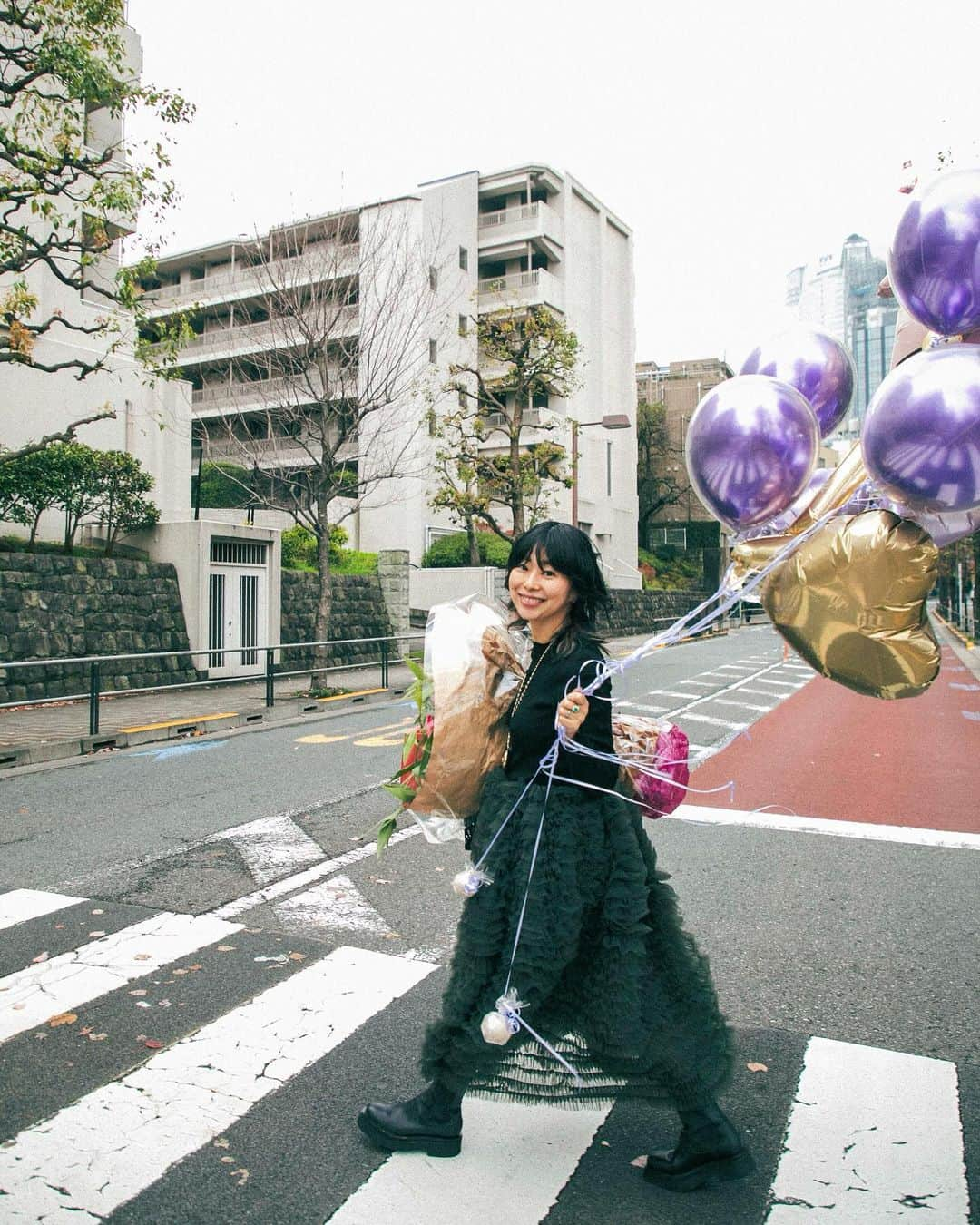 福田瞳さんのインスタグラム写真 - (福田瞳Instagram)「. . . Happy Birthday !! せつこさん♡ @setsuko_sagittaire  . . かわいいがすぎます〜♡ せつこさんとせつこさんのご家族のみなさんにとって 素敵な1年になりますように✨ お誕生日おめでとうございます♡ . . 2023.12.12」12月12日 23時59分 - fukudahitomi610