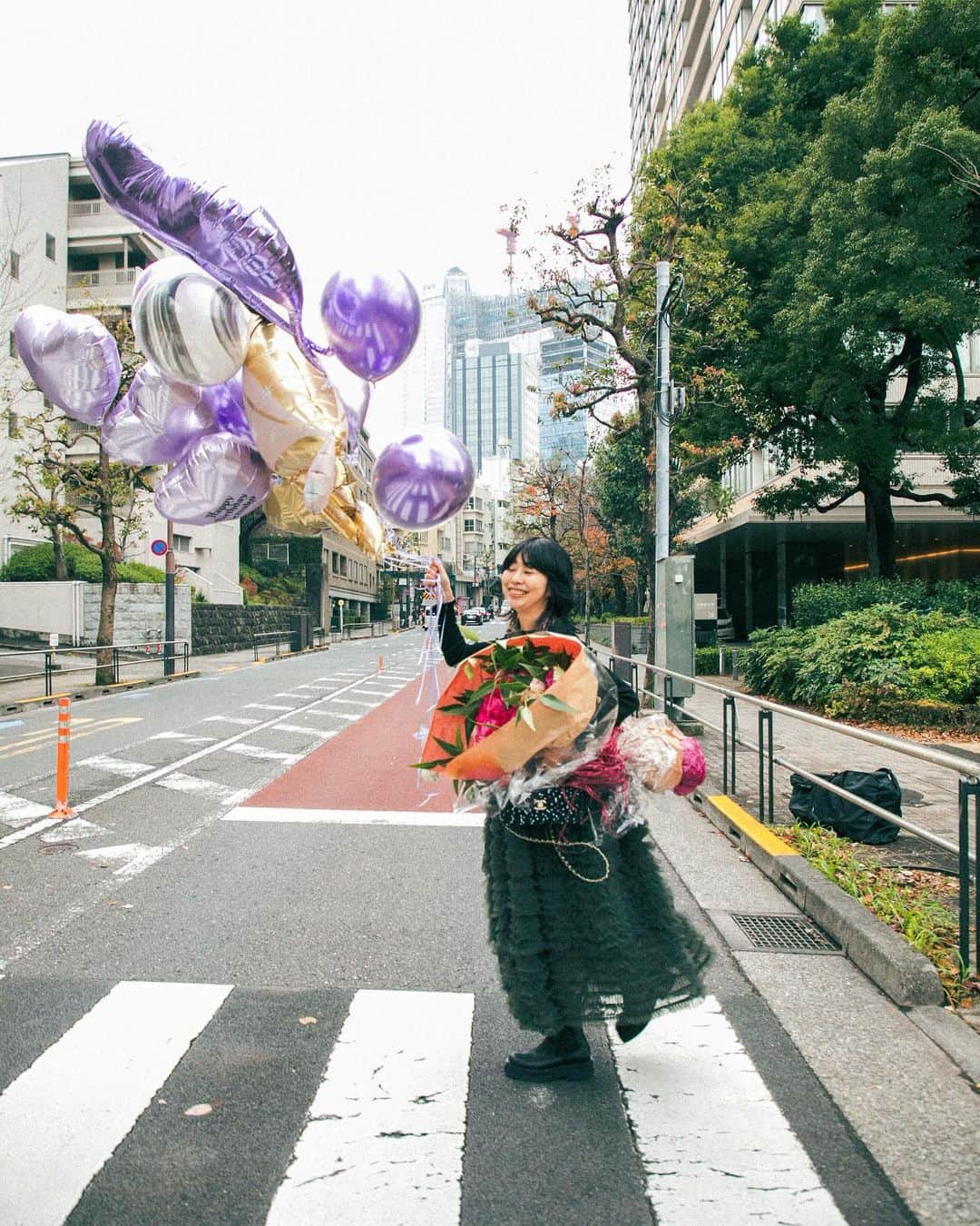 福田瞳さんのインスタグラム写真 - (福田瞳Instagram)「. . . Happy Birthday !! せつこさん♡ @setsuko_sagittaire  . . かわいいがすぎます〜♡ せつこさんとせつこさんのご家族のみなさんにとって 素敵な1年になりますように✨ お誕生日おめでとうございます♡ . . 2023.12.12」12月12日 23時59分 - fukudahitomi610