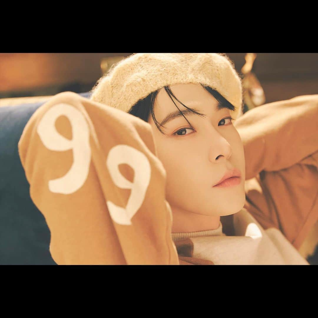 NCT 127さんのインスタグラム写真 - (NCT 127Instagram)「HOME ALONE #DOYOUNG  【Be There For Me - Winter Special Single】 🎧🎬2023.12.22 6PM (KST) 💿2023.12.27 (KST)  Pre-order&save NCT127.lnk.to/BeThereForMe  #NCT127 #BeThereForMe #NCT127_BeThereForMe」12月13日 0時00分 - nct127