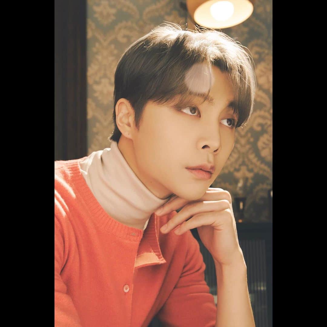 NCT 127さんのインスタグラム写真 - (NCT 127Instagram)「HOME ALONE #JOHNNY  【Be There For Me - Winter Special Single】 🎧🎬2023.12.22 6PM (KST) 💿2023.12.27 (KST)  Pre-order&save NCT127.lnk.to/BeThereForMe  #NCT127 #BeThereForMe #NCT127_BeThereForMe」12月13日 0時00分 - nct127