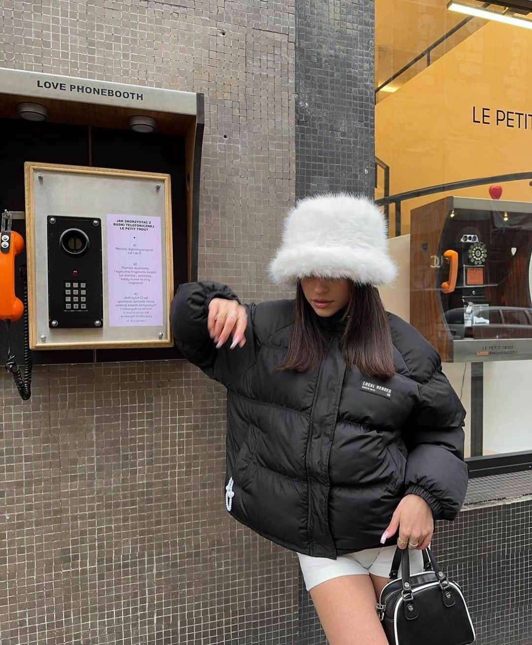 LOCAL HEROESさんのインスタグラム写真 - (LOCAL HEROESInstagram)「in my slavic hat era ☁️ / @zapomniala in LH Puffer Jacket」12月13日 2時00分 - localheroes