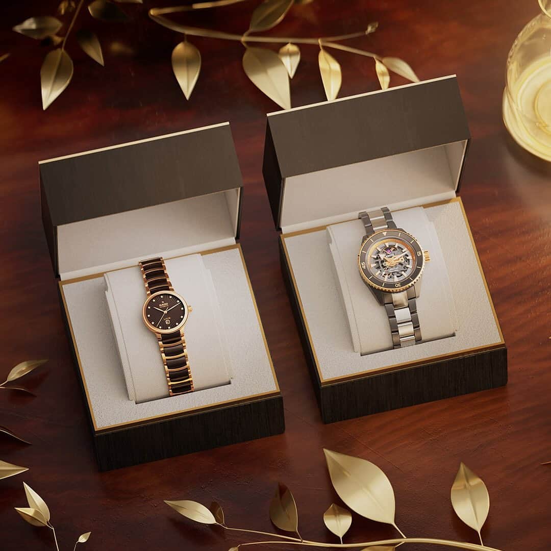 ラドーのインスタグラム：「Elevate your Holiday season with a unique timepiece. This year, Rado is offering free customisation services, including a personalised engraving on the case back and gift wrapping for each new purchase!   #Rado #RadoCentrix #RadoCaptainCook #CeramicWatch #FeelTheMoment」